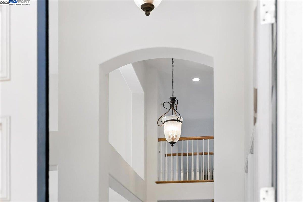 Detail Gallery Image 7 of 60 For 5924 Lantana Way, San Ramon,  CA 94582 - 5 Beds | 3 Baths