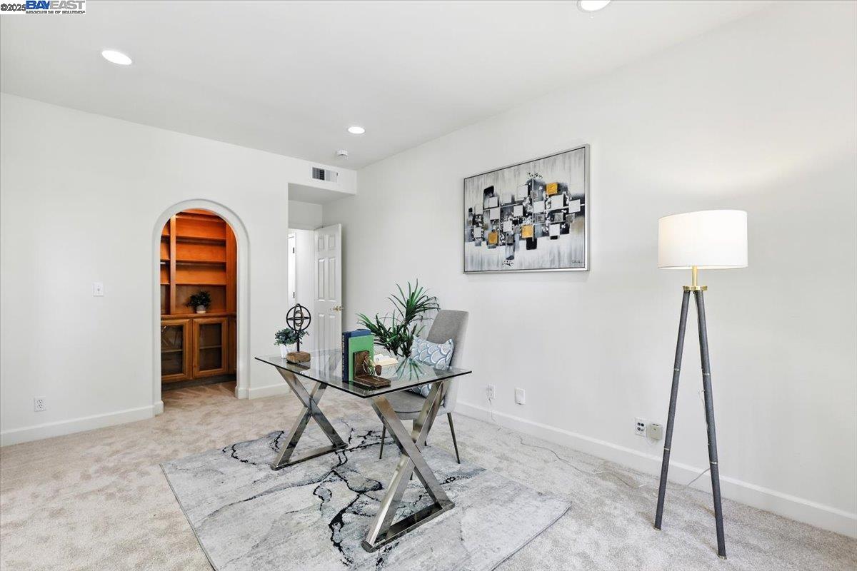 Detail Gallery Image 8 of 60 For 5924 Lantana Way, San Ramon,  CA 94582 - 5 Beds | 3 Baths