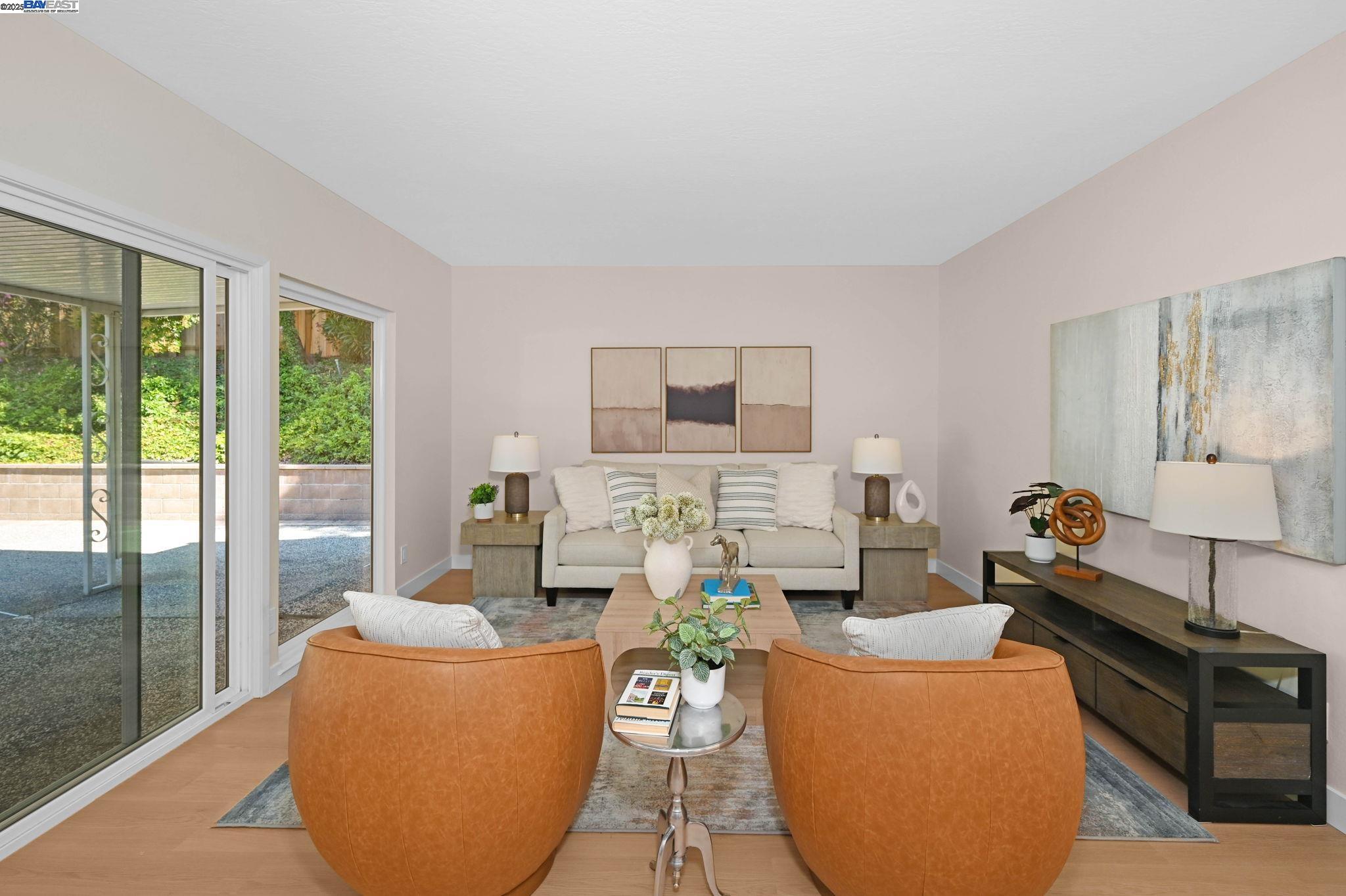 Detail Gallery Image 9 of 28 For 5846 Cold Water Dr, Castro Valley,  CA 94552 - 3 Beds | 2 Baths