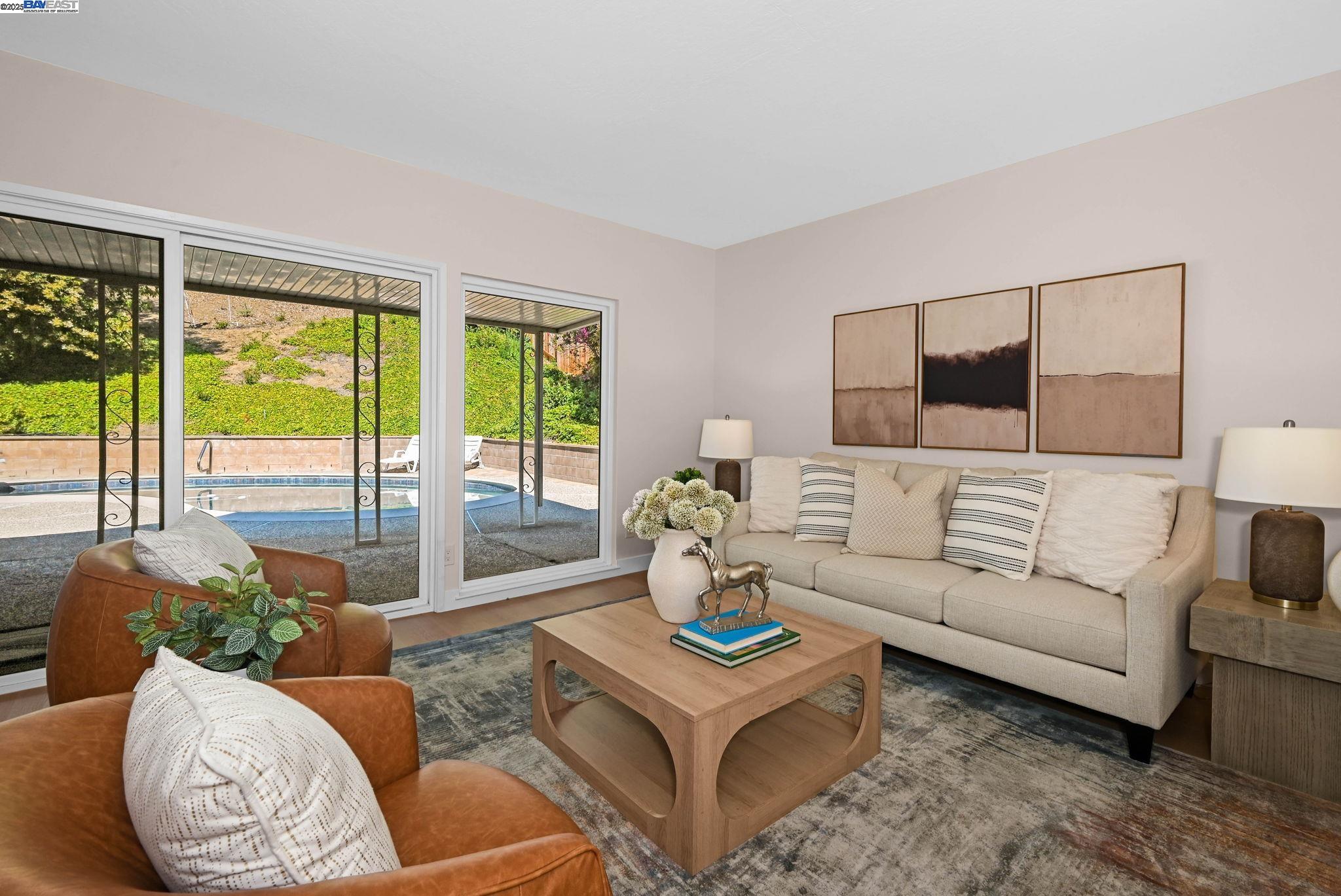 Detail Gallery Image 10 of 28 For 5846 Cold Water Dr, Castro Valley,  CA 94552 - 3 Beds | 2 Baths
