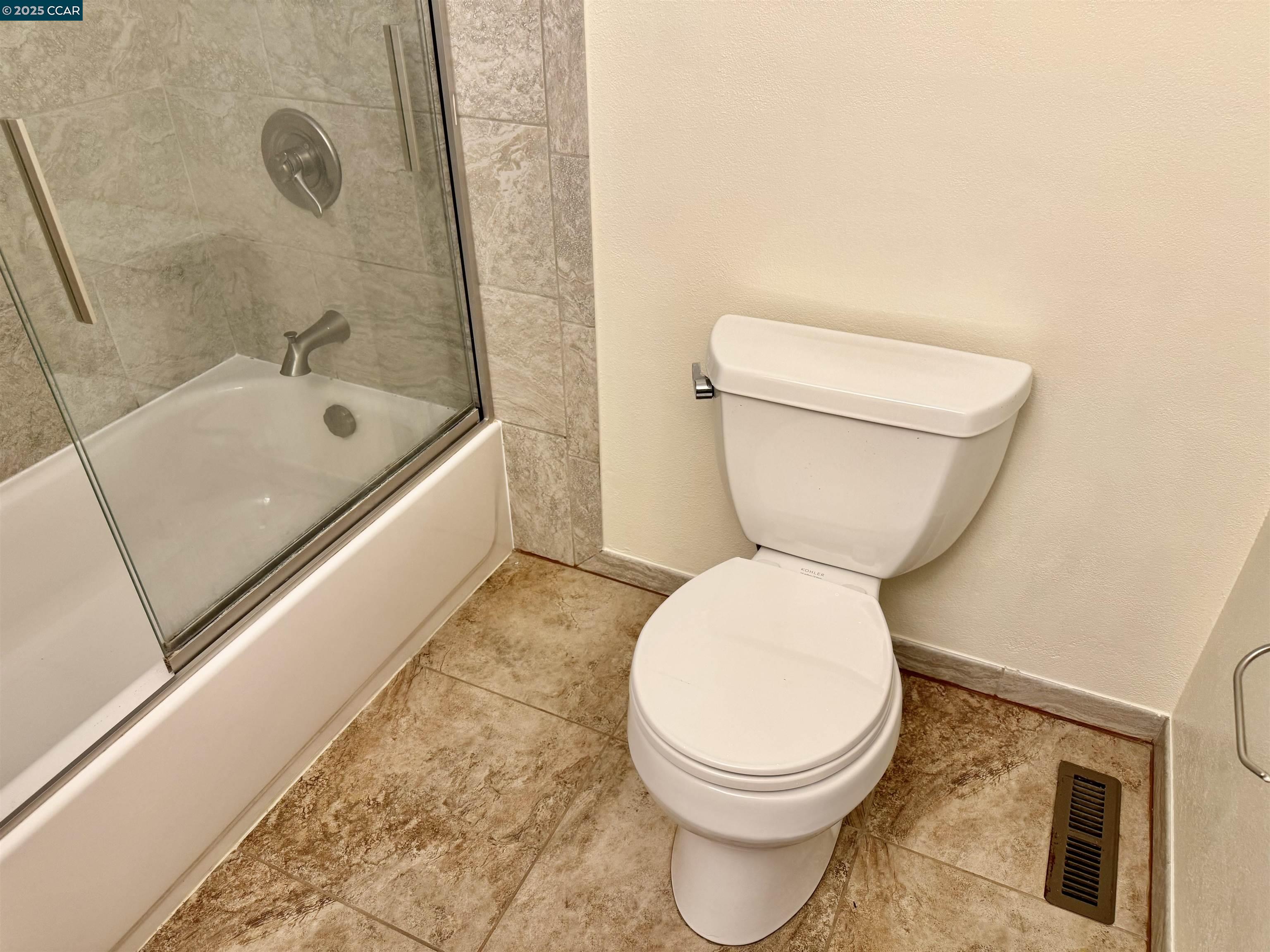 Detail Gallery Image 20 of 38 For 1564 Candelero Drive, Walnut Creek,  CA 94598 - 3 Beds | 2/1 Baths