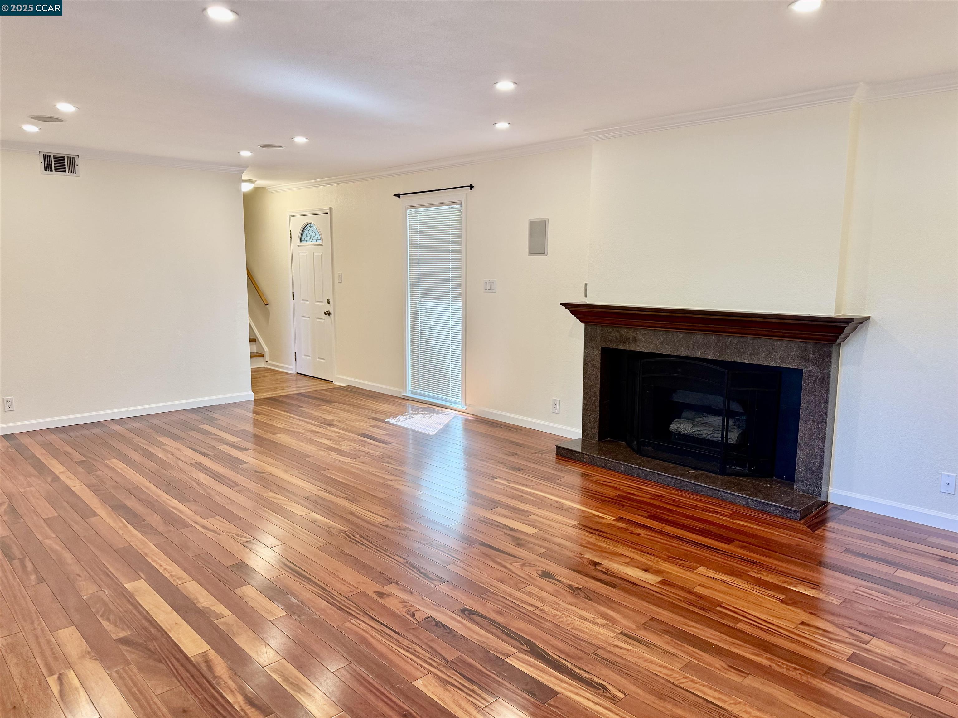 Detail Gallery Image 4 of 38 For 1564 Candelero Drive, Walnut Creek,  CA 94598 - 3 Beds | 2/1 Baths