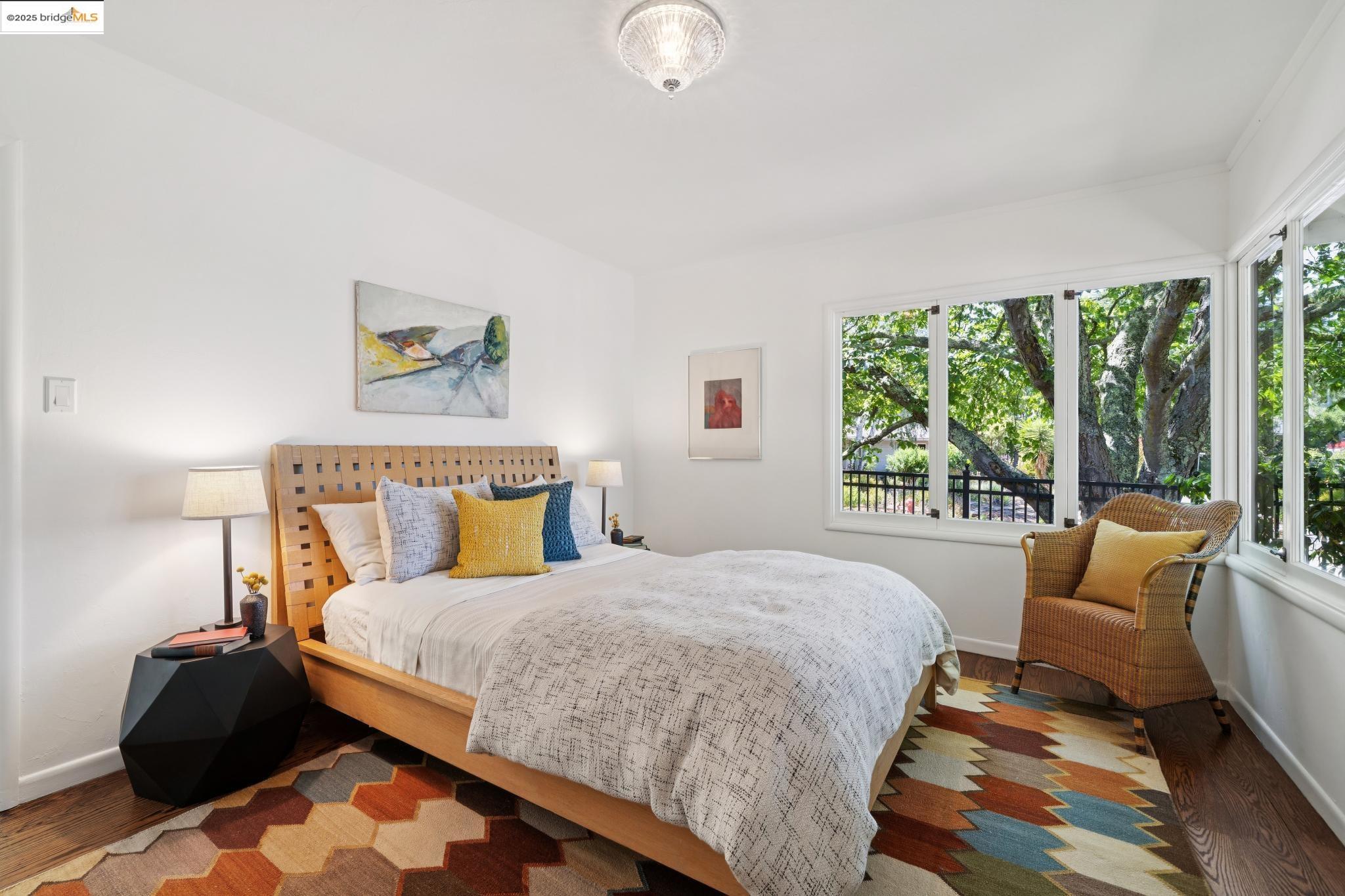 Detail Gallery Image 28 of 40 For 16 Muir Way, Berkeley,  CA 94708 - 3 Beds | 2 Baths