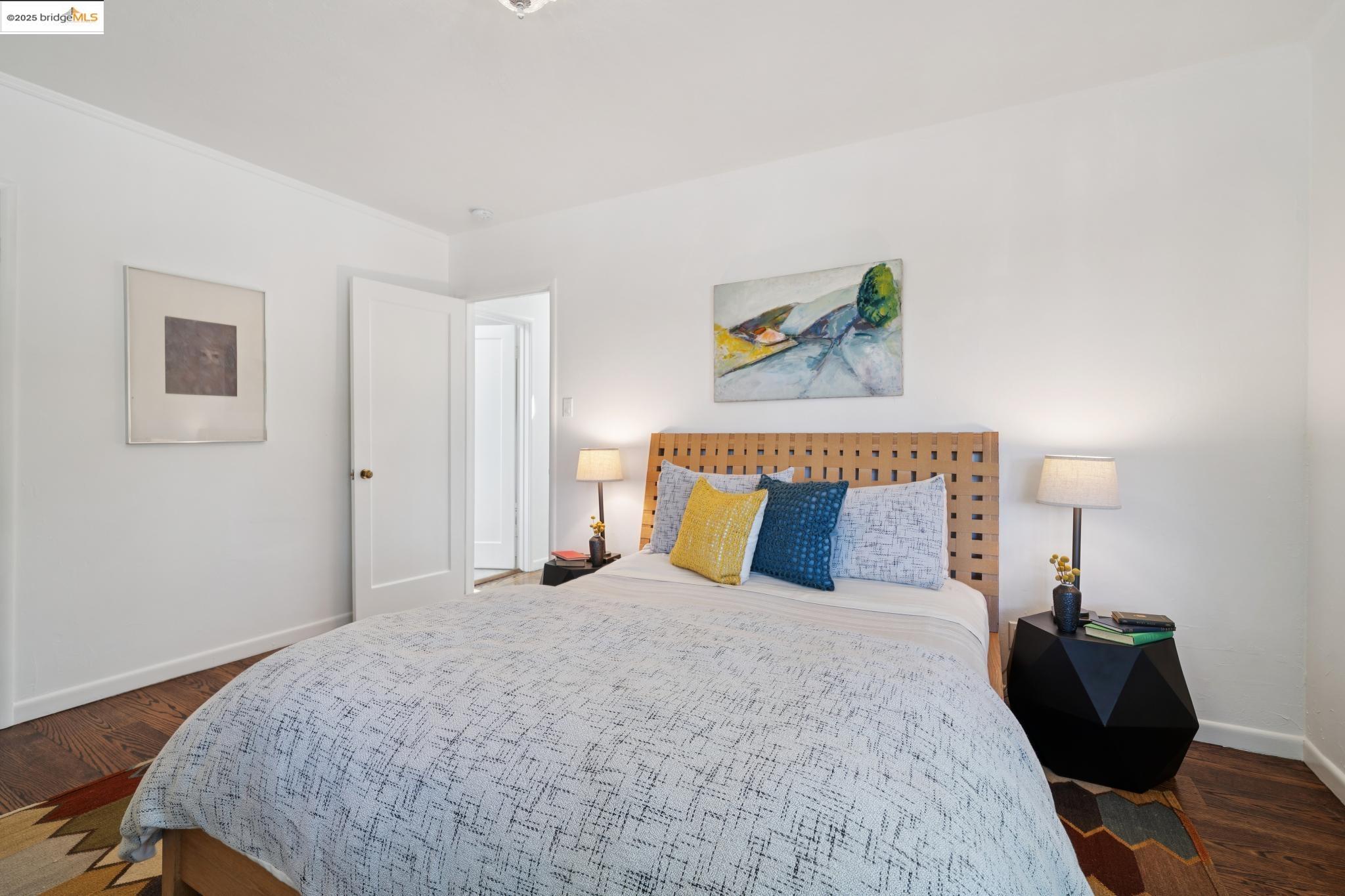 Detail Gallery Image 29 of 40 For 16 Muir Way, Berkeley,  CA 94708 - 3 Beds | 2 Baths