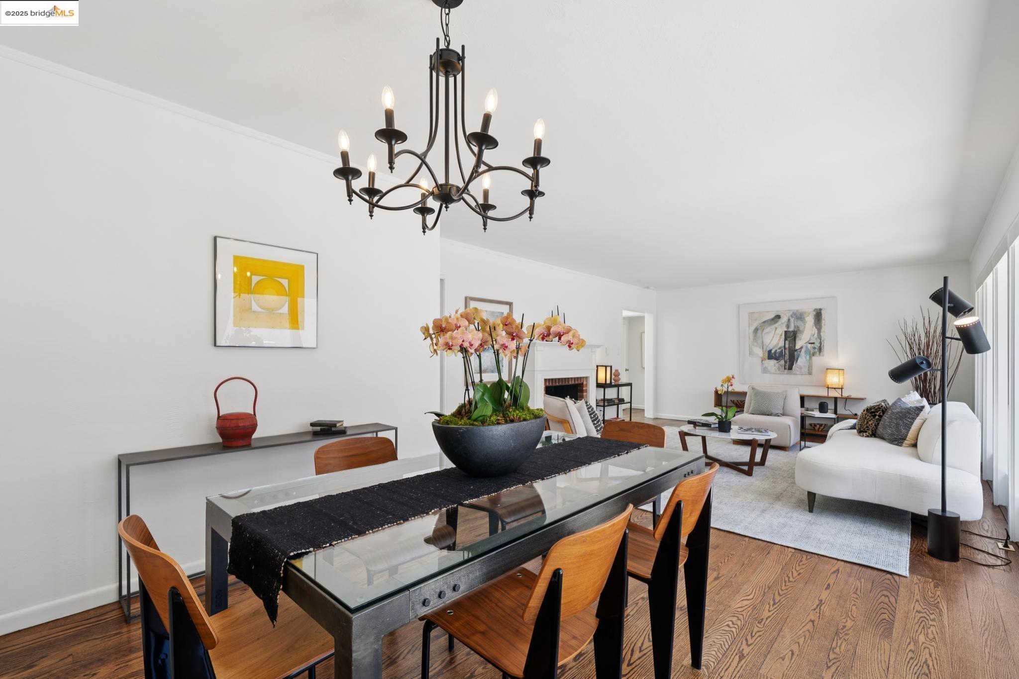 Detail Gallery Image 9 of 40 For 16 Muir Way, Berkeley,  CA 94708 - 3 Beds | 2 Baths