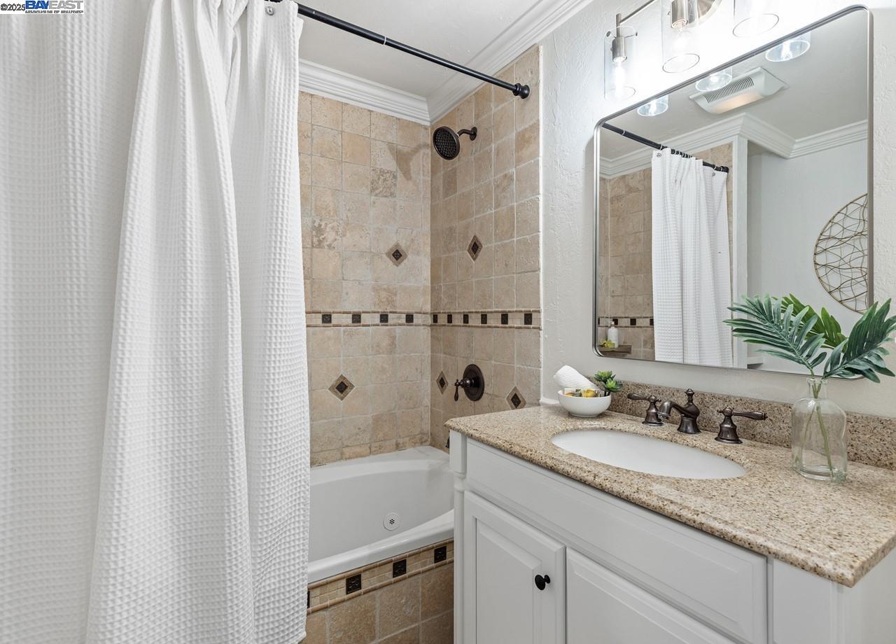 Detail Gallery Image 22 of 33 For 8460 Valencia St, Dublin,  CA 94568 - 4 Beds | 2 Baths