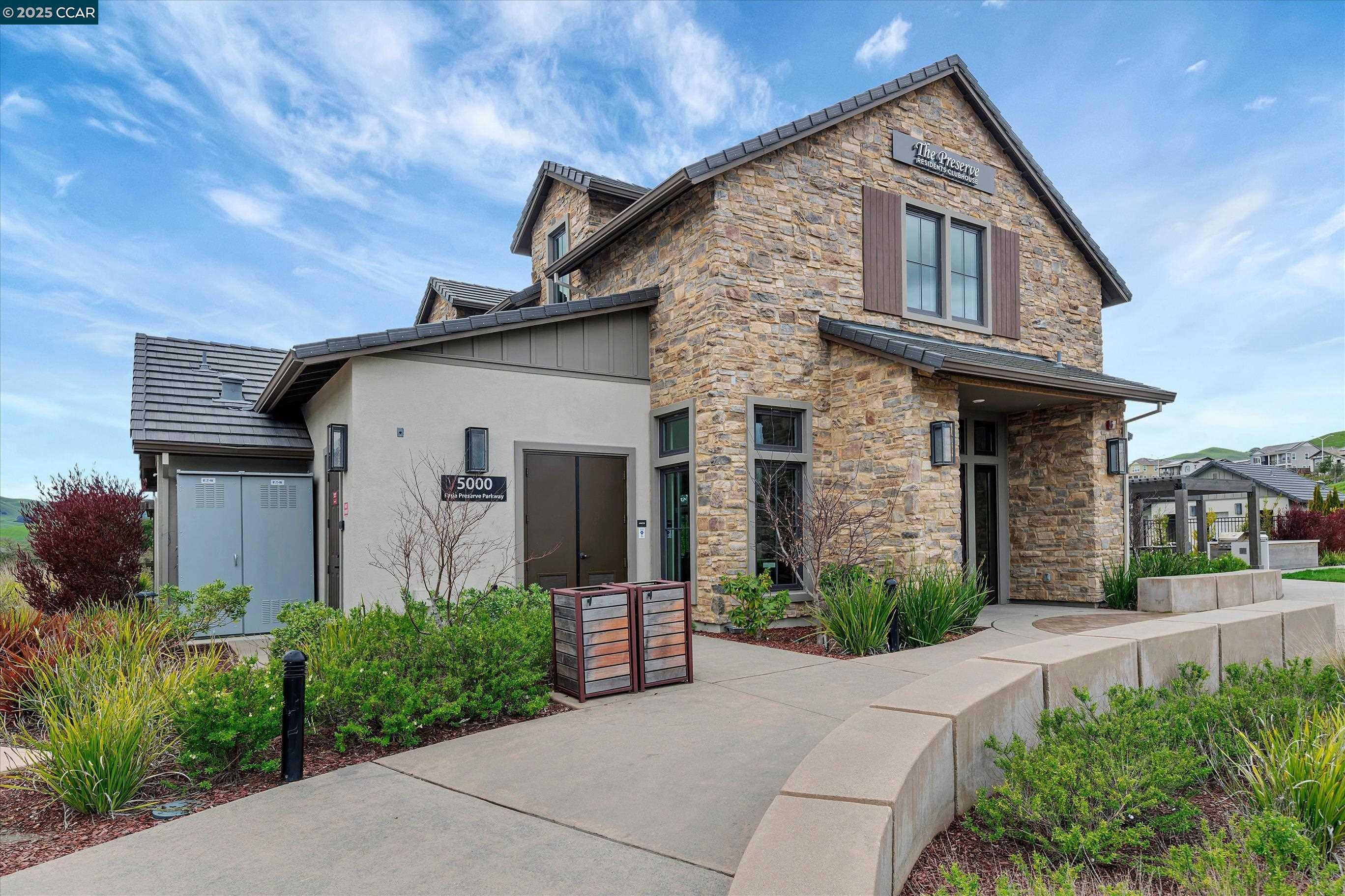 Detail Gallery Image 25 of 35 For 39103 via Vicenza, San Ramon,  CA 94583 - 4 Beds | 3 Baths