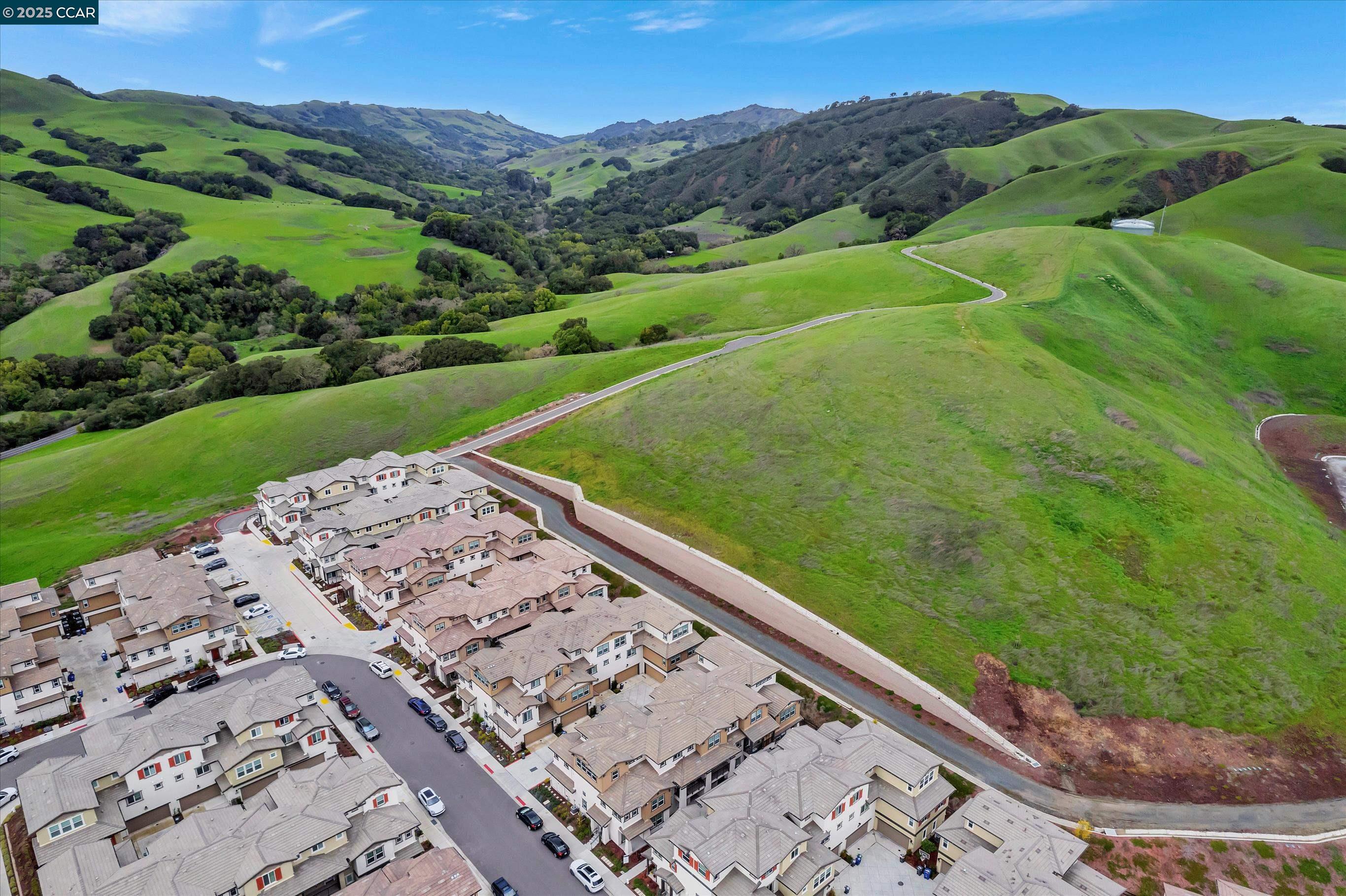 Detail Gallery Image 31 of 35 For 39103 via Vicenza, San Ramon,  CA 94583 - 4 Beds | 3 Baths