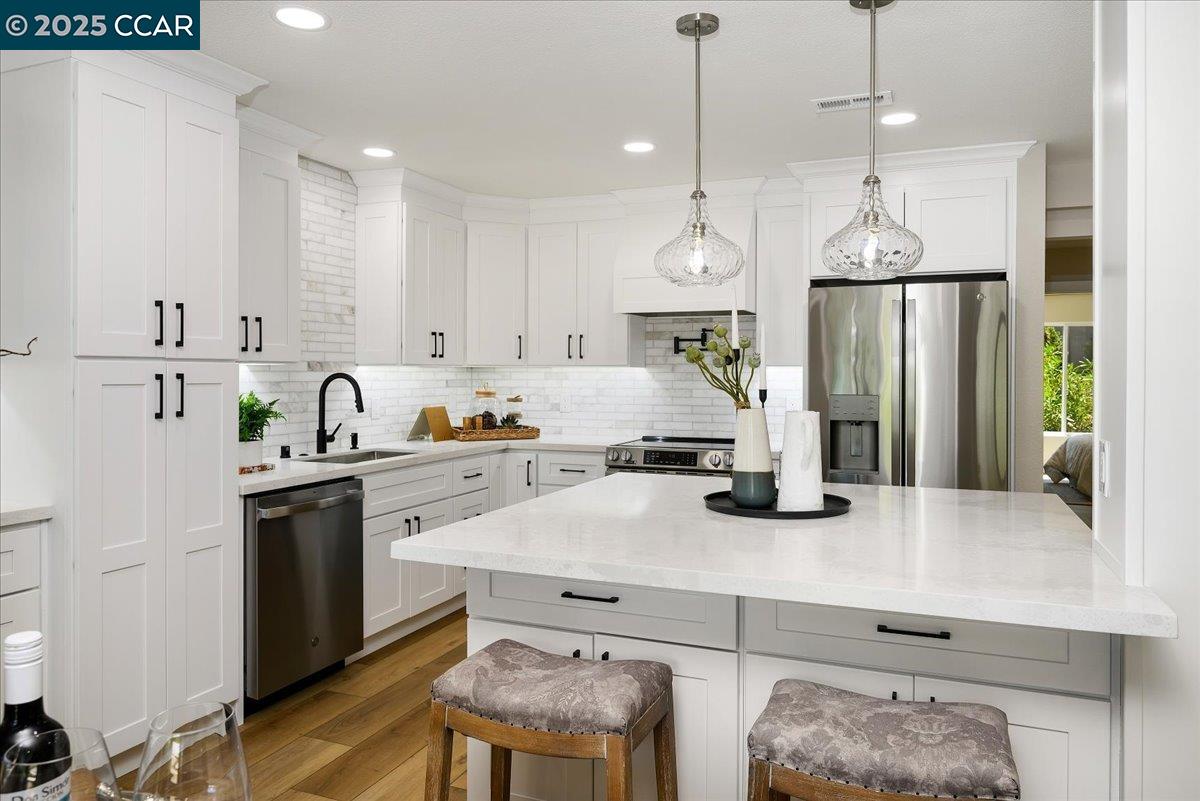 Photo #11: 41107891 Listing: Photo #11