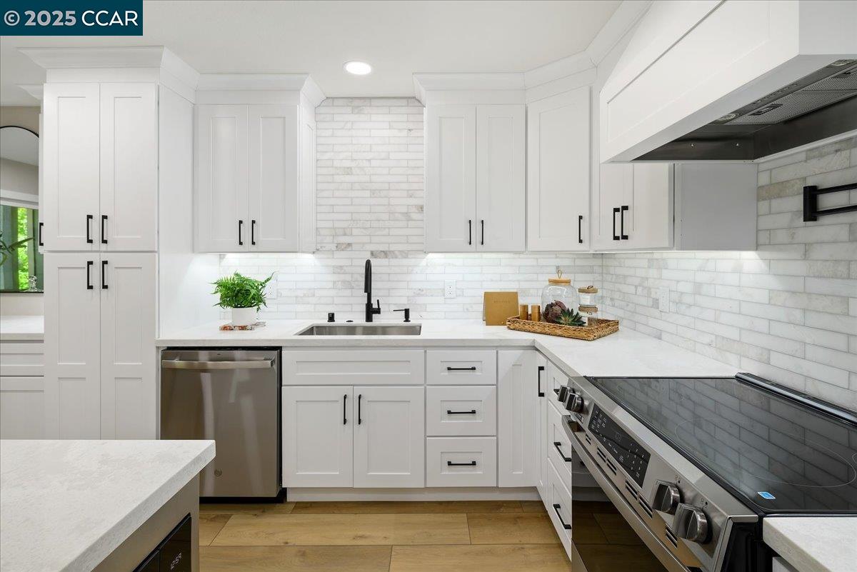 Photo #13: 41107891 Listing: Photo #13
