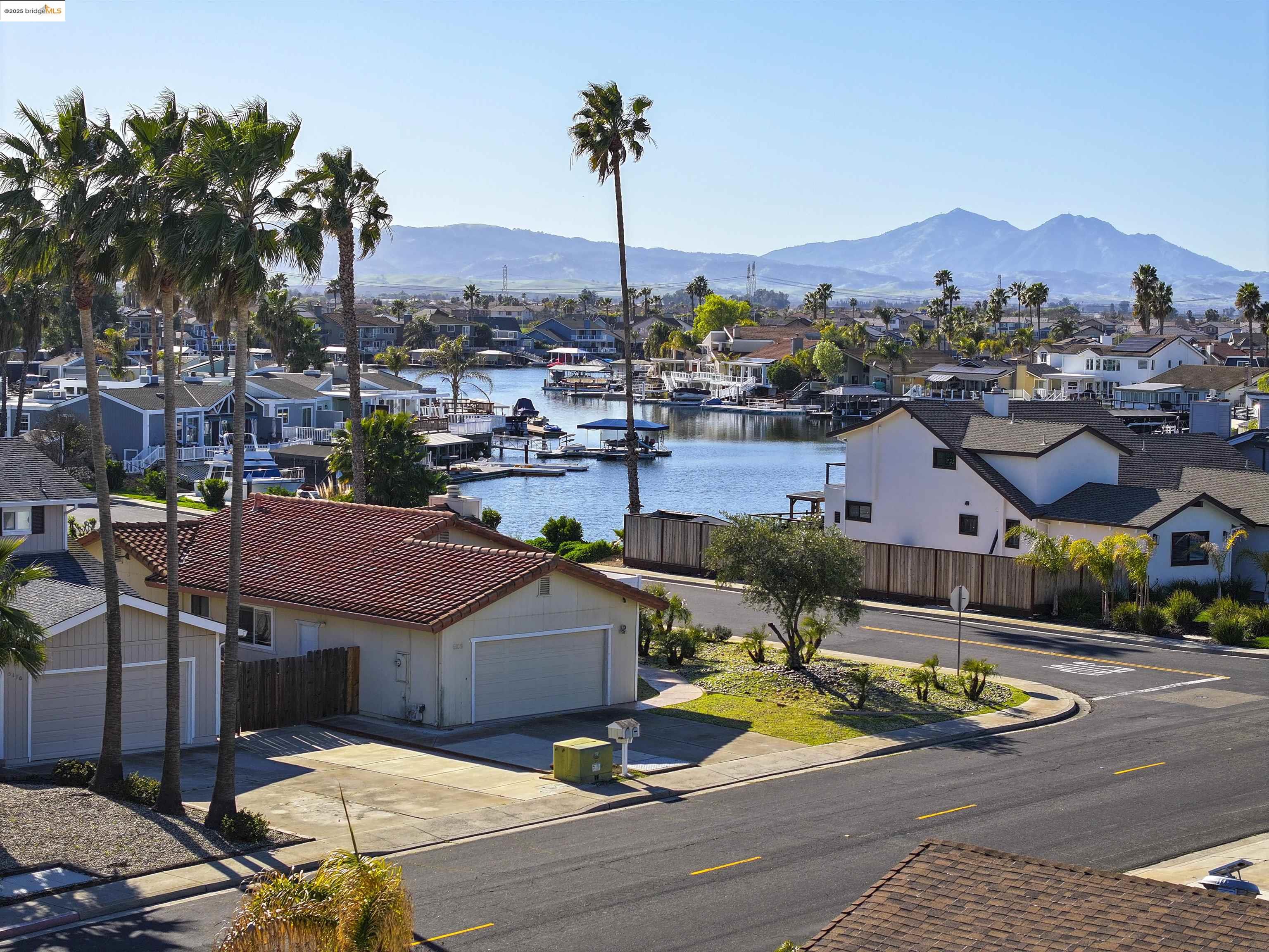 Detail Gallery Image 26 of 29 For 5106 Cabrillo Pt, Discovery Bay,  CA 94505 - 3 Beds | 2 Baths
