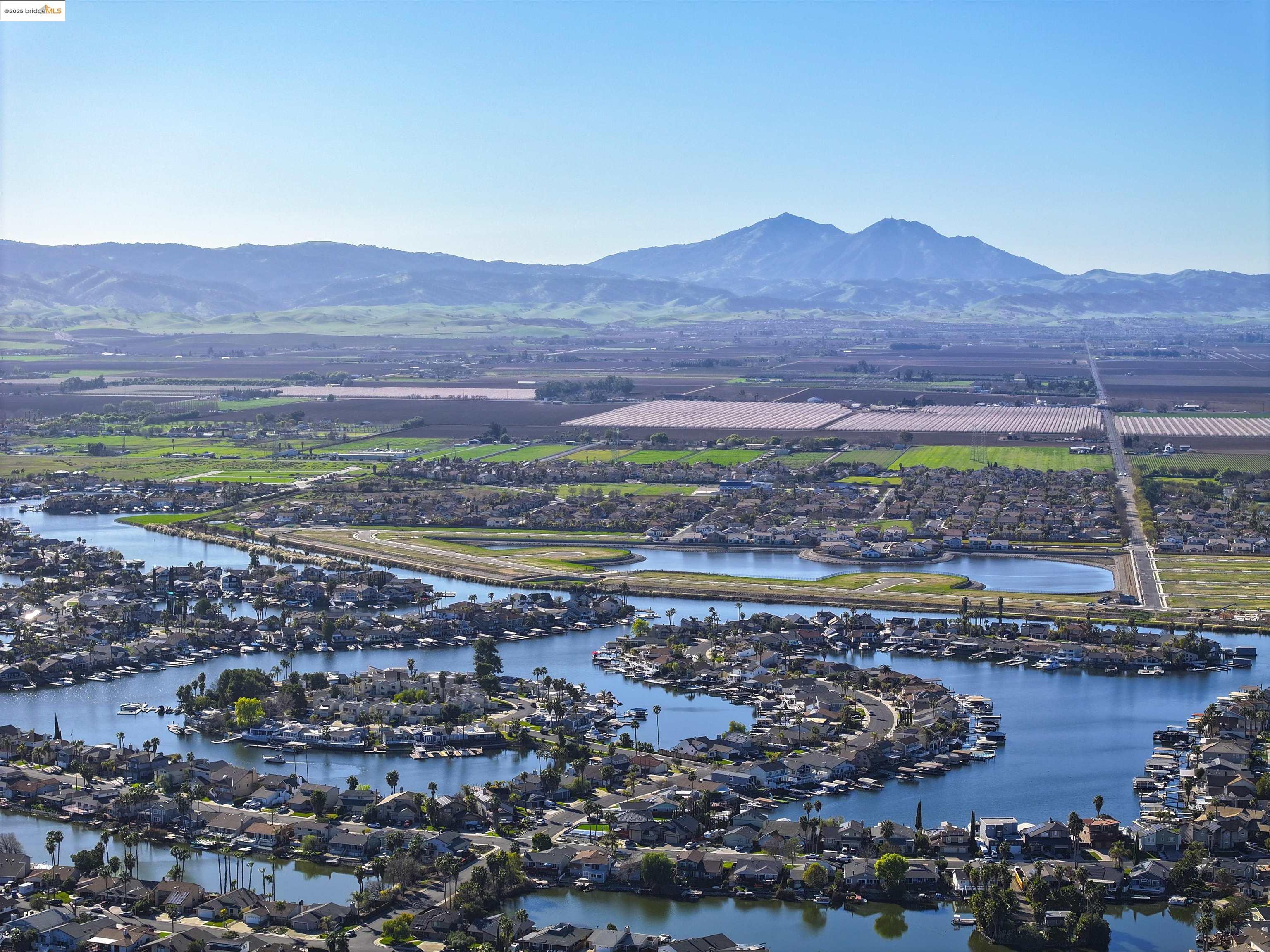 Detail Gallery Image 27 of 29 For 5106 Cabrillo Pt, Discovery Bay,  CA 94505 - 3 Beds | 2 Baths