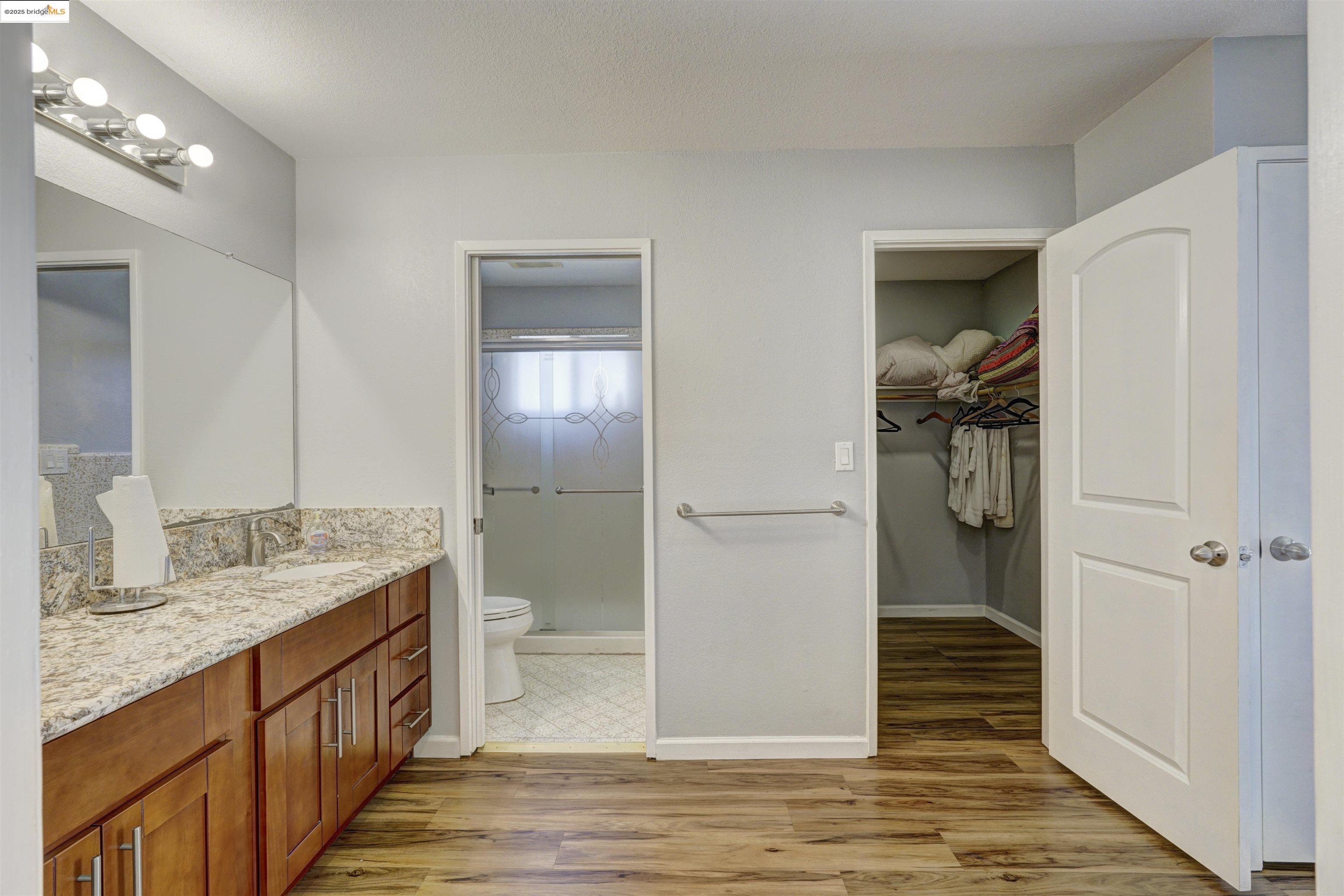 Detail Gallery Image 10 of 29 For 5106 Cabrillo Pt, Discovery Bay,  CA 94505 - 3 Beds | 2 Baths
