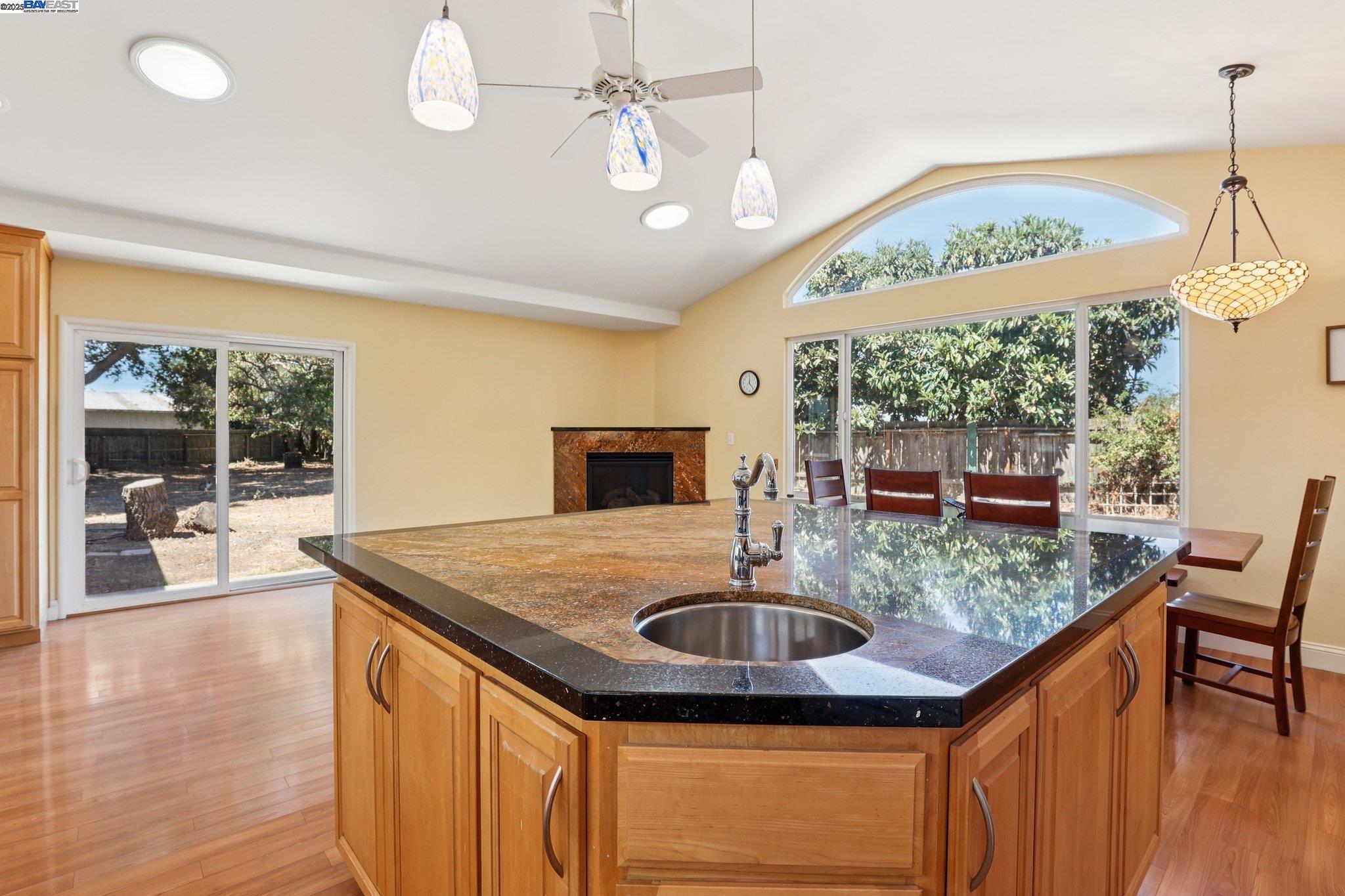 Detail Gallery Image 17 of 36 For 37709 Arlene Court, Fremont,  CA 94536 - 3 Beds | 2 Baths