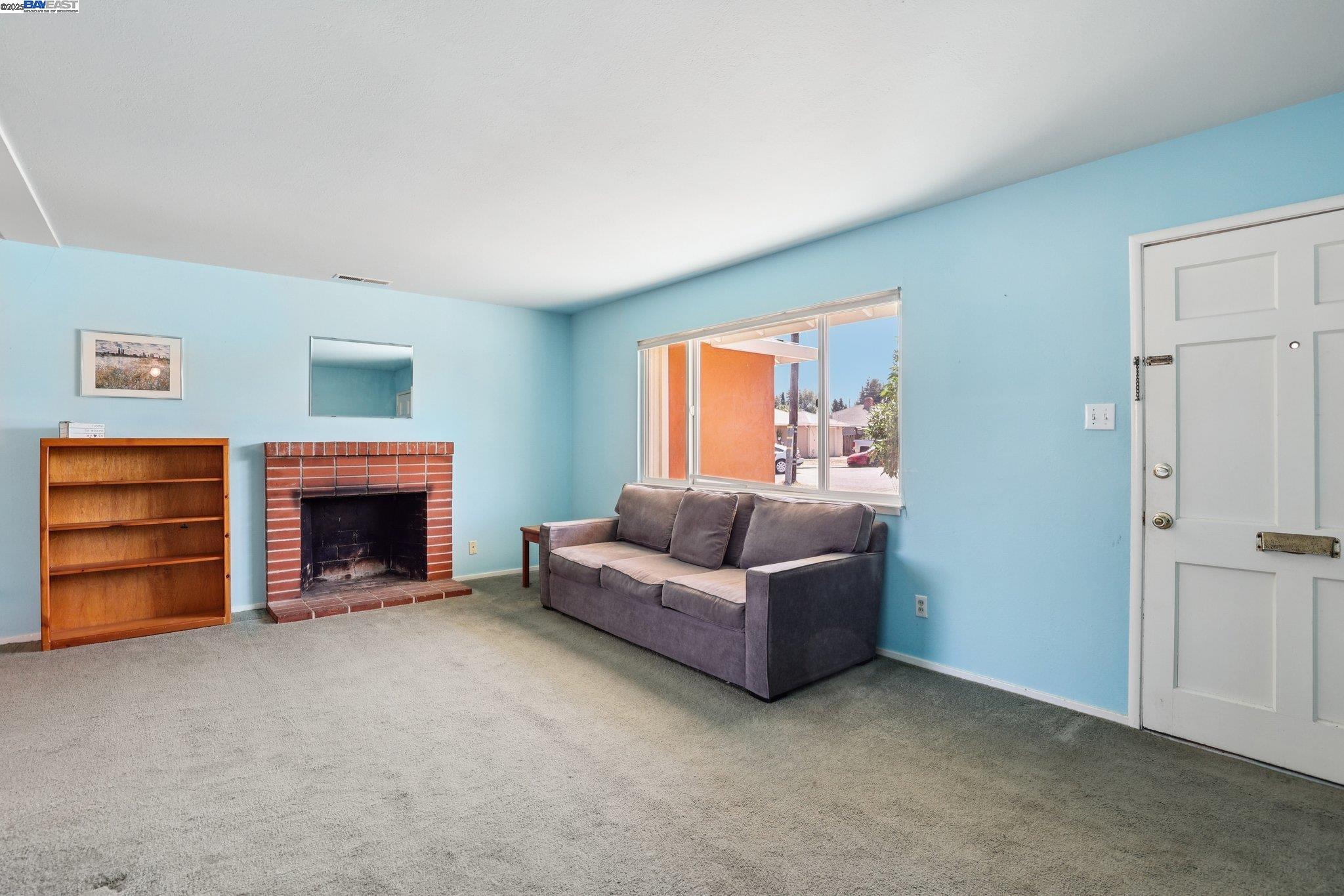 Detail Gallery Image 7 of 36 For 37709 Arlene Court, Fremont,  CA 94536 - 3 Beds | 2 Baths
