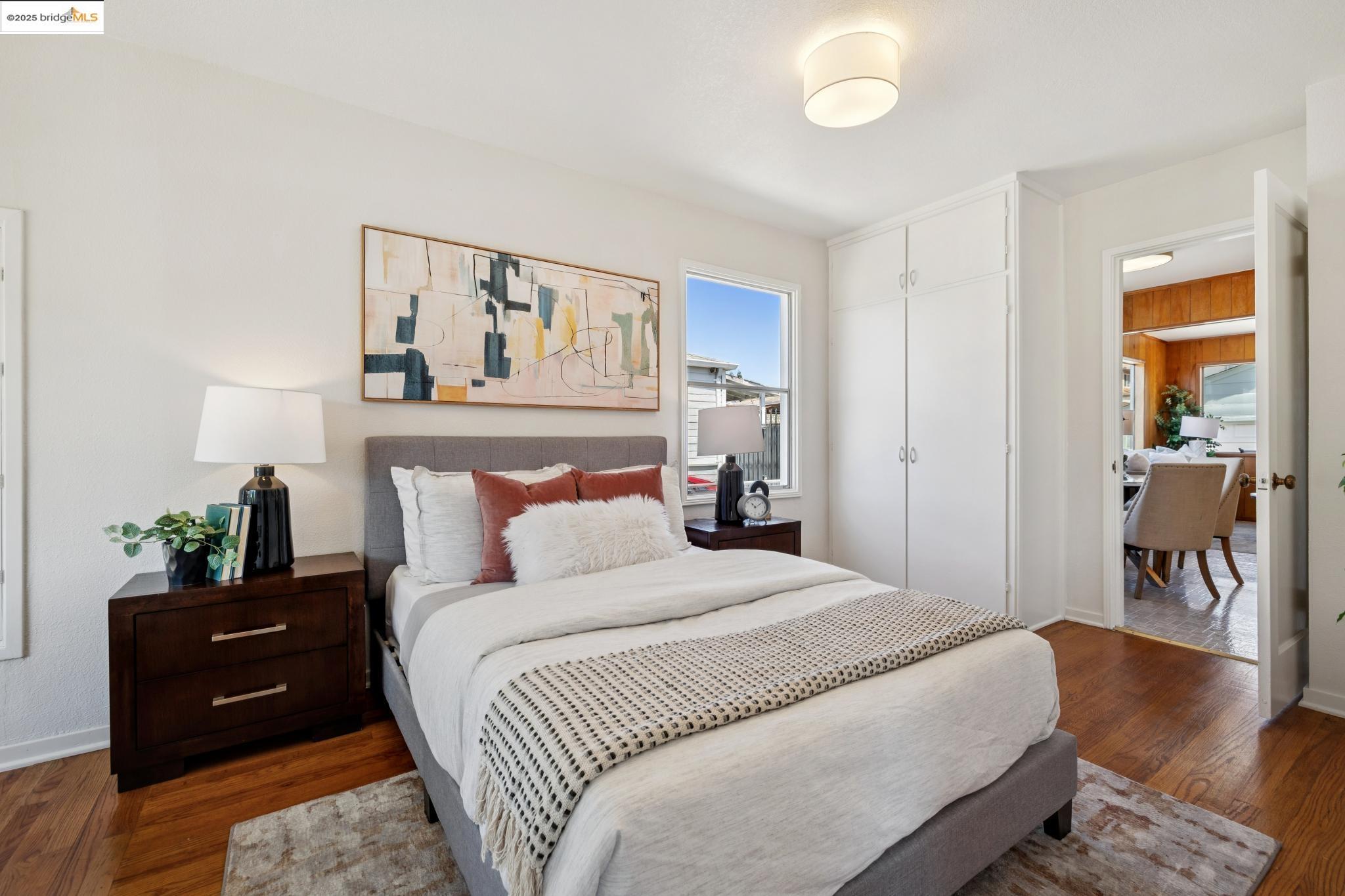 Detail Gallery Image 14 of 33 For 11026 Robledo Dr, Oakland,  CA 94603 - 3 Beds | 1 Baths