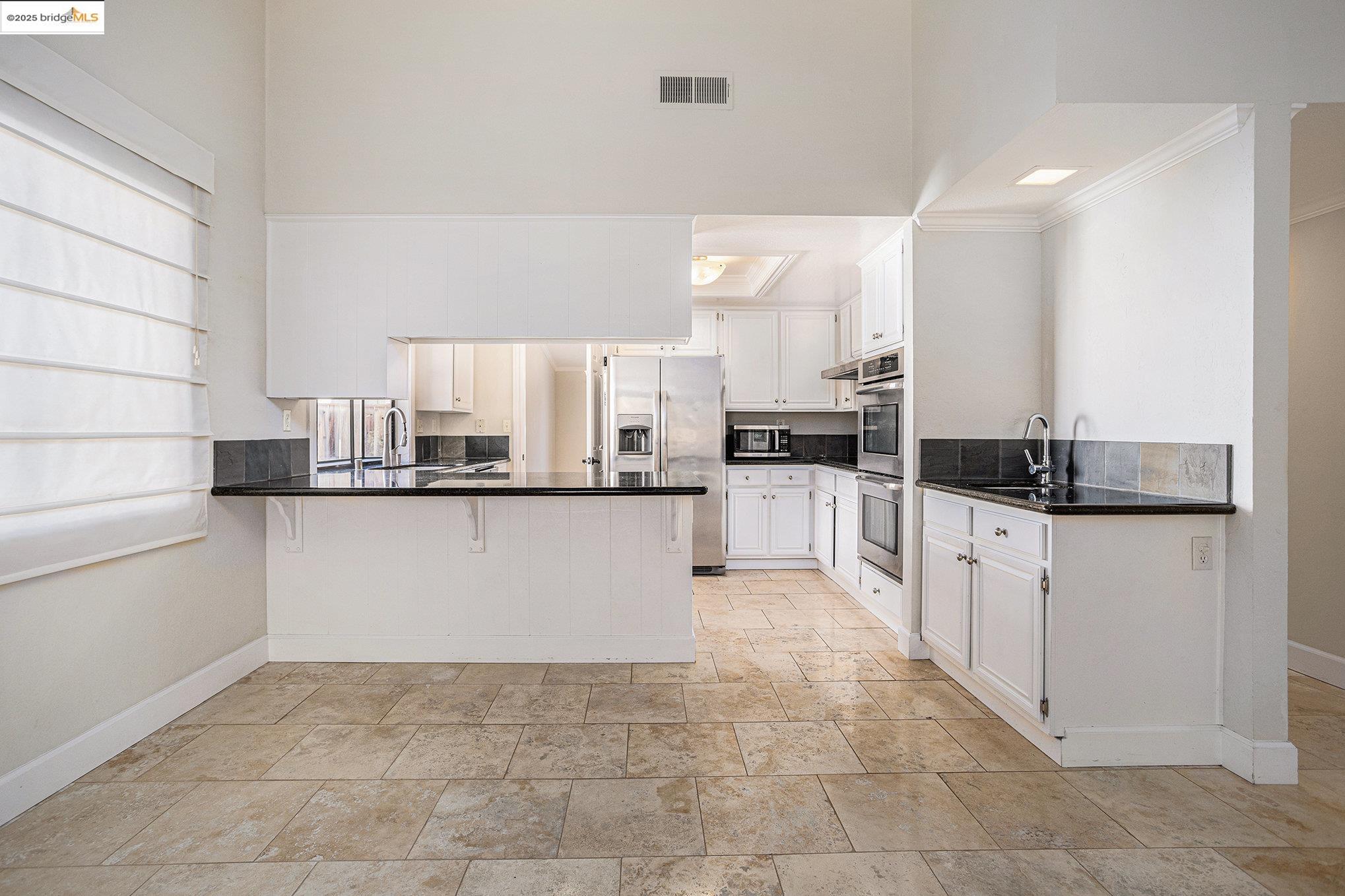 Detail Gallery Image 6 of 19 For 3000 Sombrero Cir, San Ramon,  CA 94583 - 3 Beds | 2 Baths