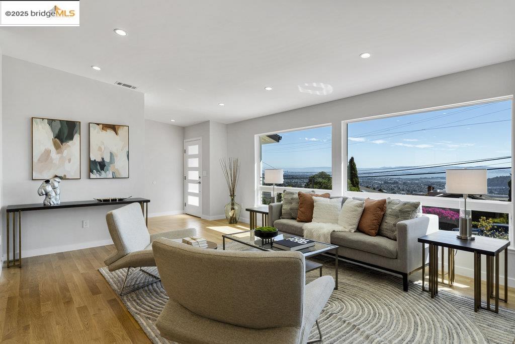 Detail Gallery Image 3 of 60 For 844 Gelston Place, El Cerrito,  CA 94530 - 4 Beds | 4 Baths