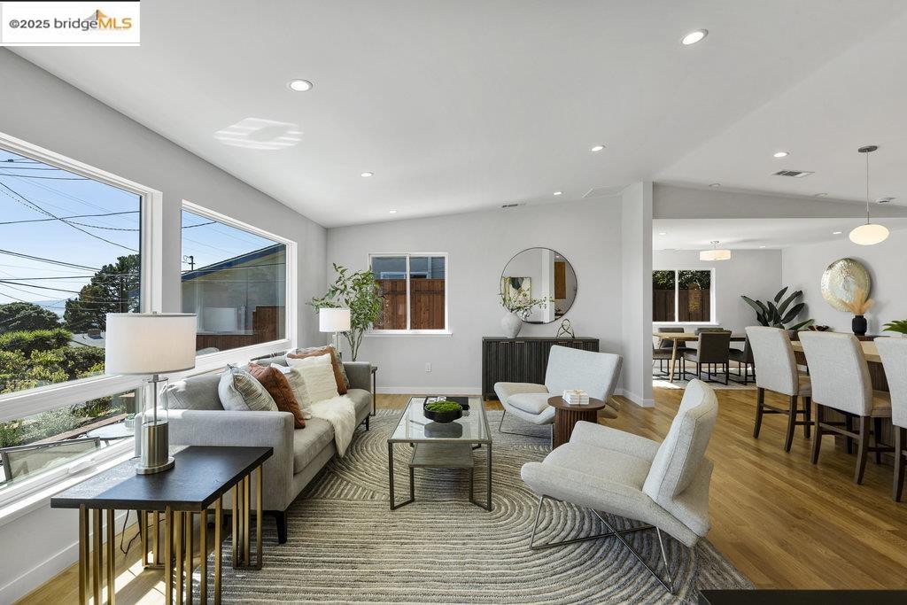 Detail Gallery Image 5 of 60 For 844 Gelston Place, El Cerrito,  CA 94530 - 4 Beds | 4 Baths