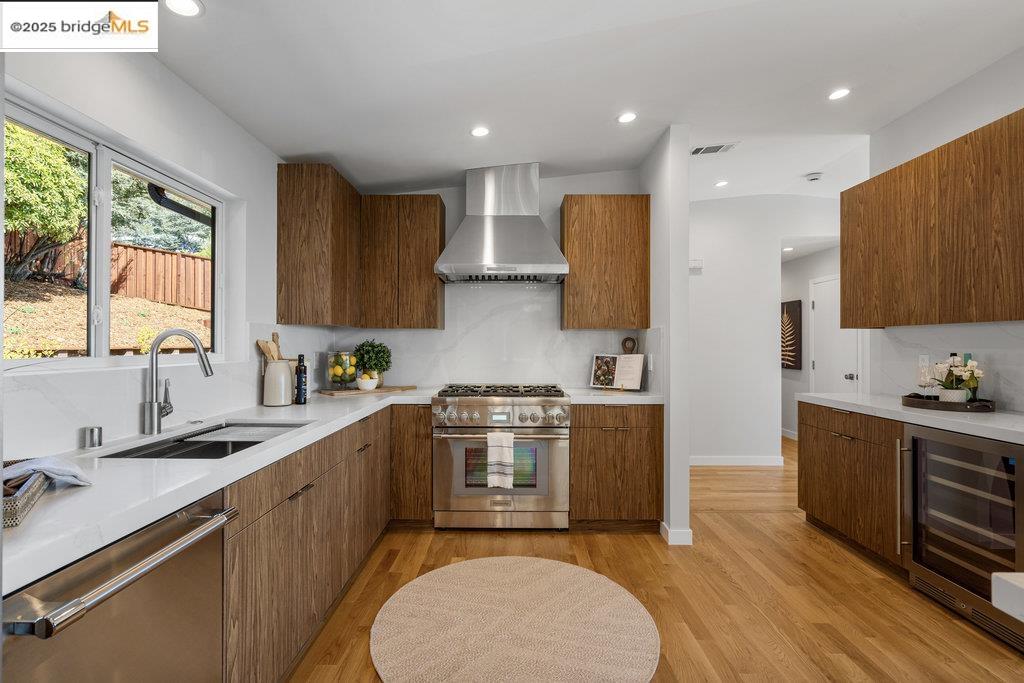 Detail Gallery Image 10 of 60 For 844 Gelston Place, El Cerrito,  CA 94530 - 4 Beds | 4 Baths