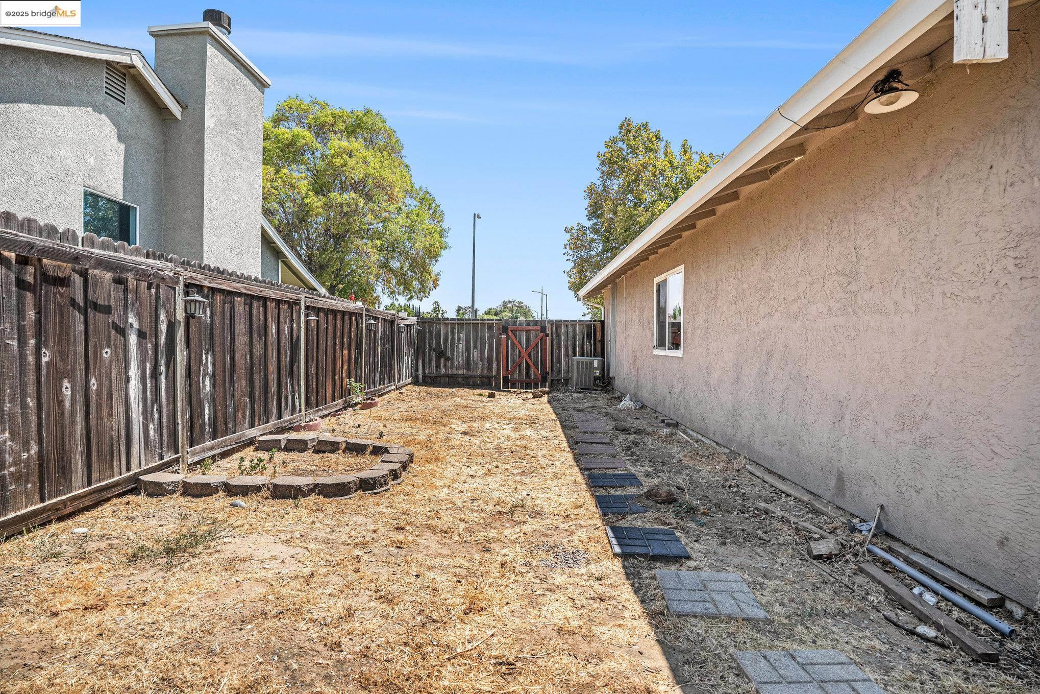 Detail Gallery Image 23 of 23 For 1700 Fernwood Dr, Oakley,  CA 94561 - 3 Beds | 2 Baths