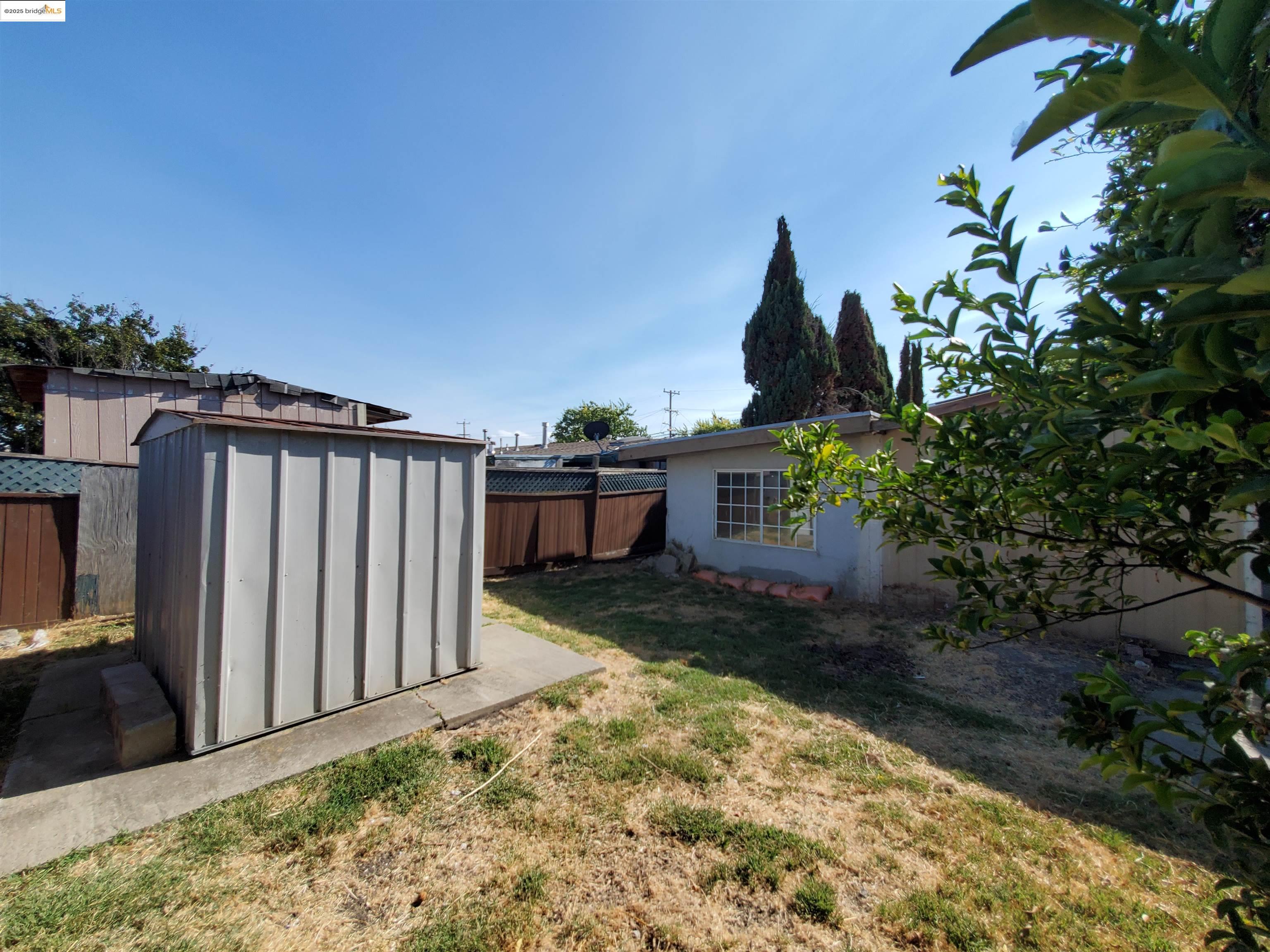 Detail Gallery Image 14 of 14 For 27828 Mandarin Ave, Hayward,  CA 94544 - 3 Beds | 2 Baths