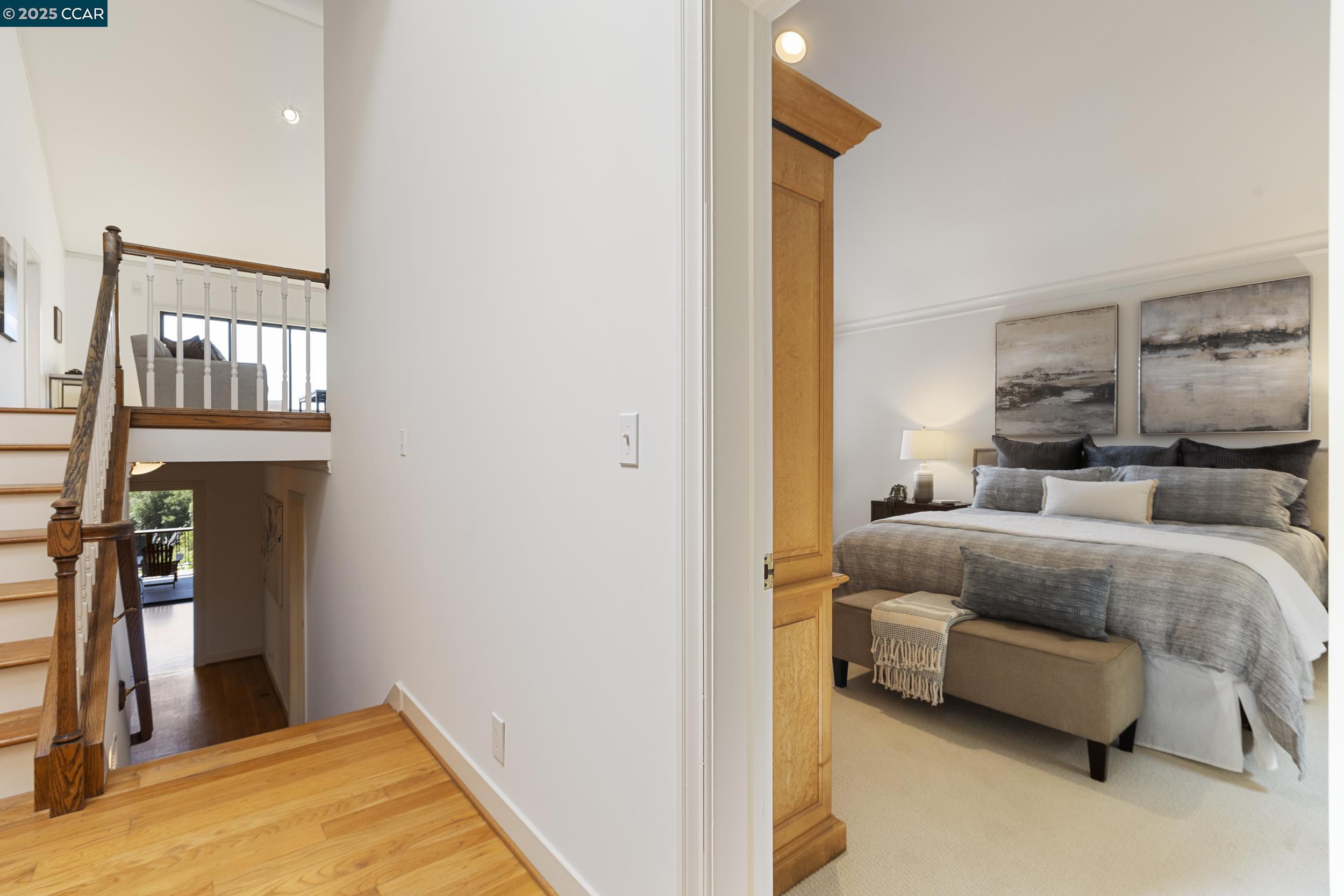 Detail Gallery Image 31 of 56 For 25 Watchwood Ct, Orinda,  CA 94563 - 3 Beds | 2/1 Baths