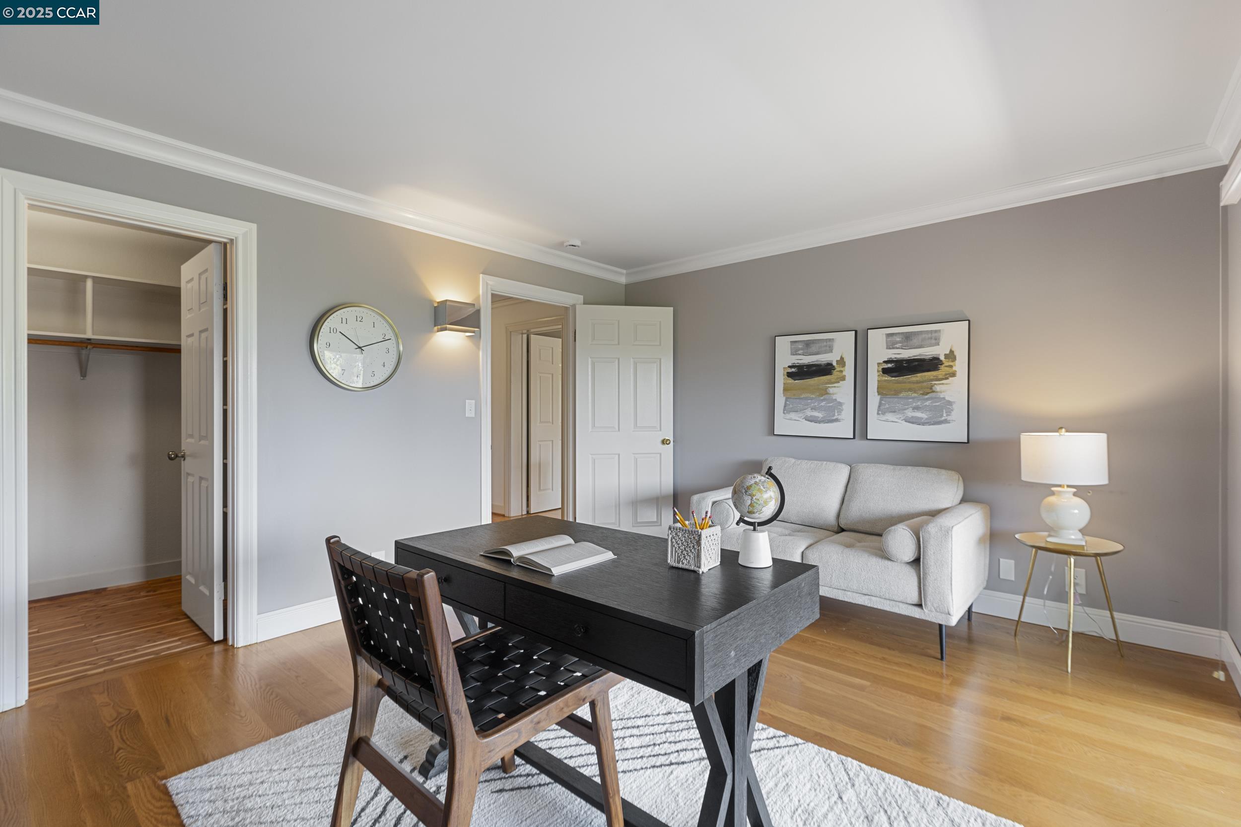 Detail Gallery Image 48 of 56 For 25 Watchwood Ct, Orinda,  CA 94563 - 3 Beds | 2/1 Baths