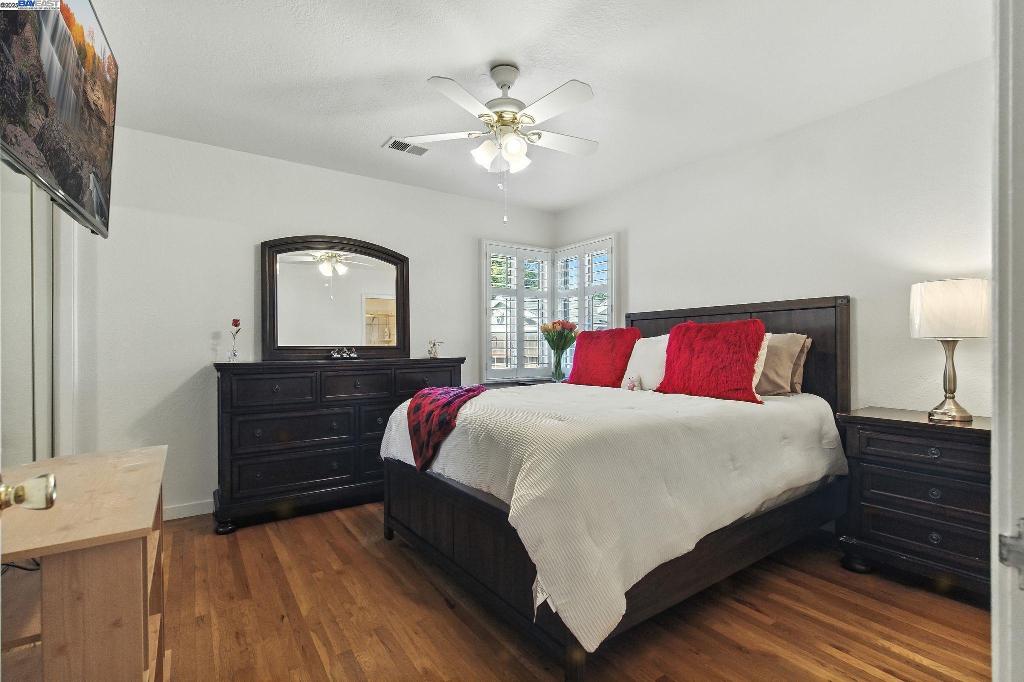 Detail Gallery Image 20 of 32 For 923 90th Ave, Oakland,  CA 94603 - 3 Beds | 2 Baths