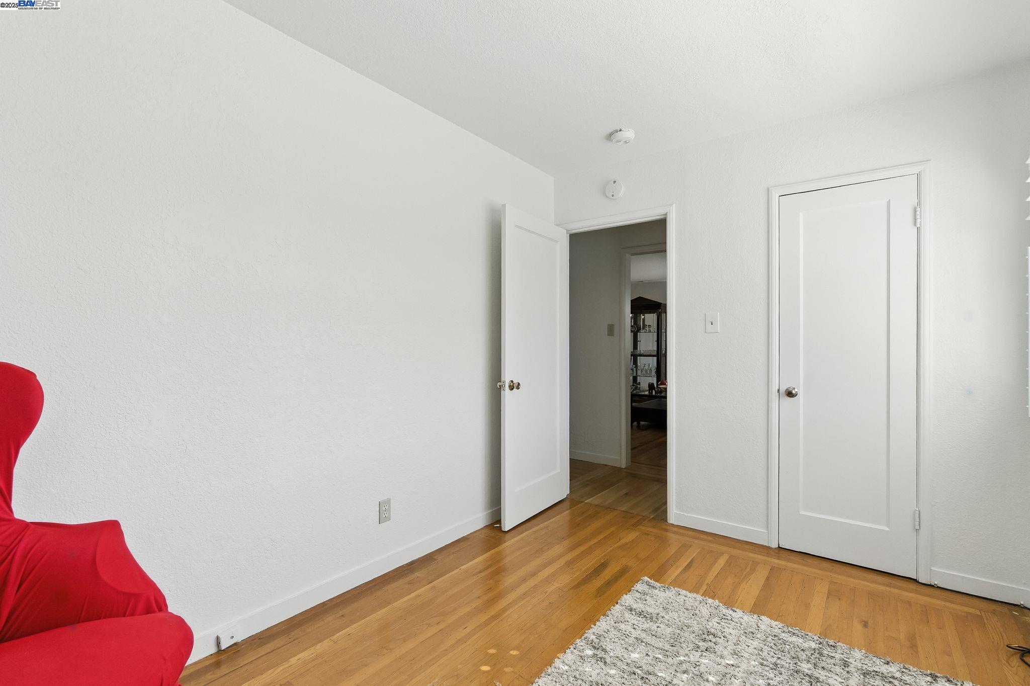 Detail Gallery Image 26 of 32 For 923 90th Ave, Oakland,  CA 94603 - 3 Beds | 2 Baths