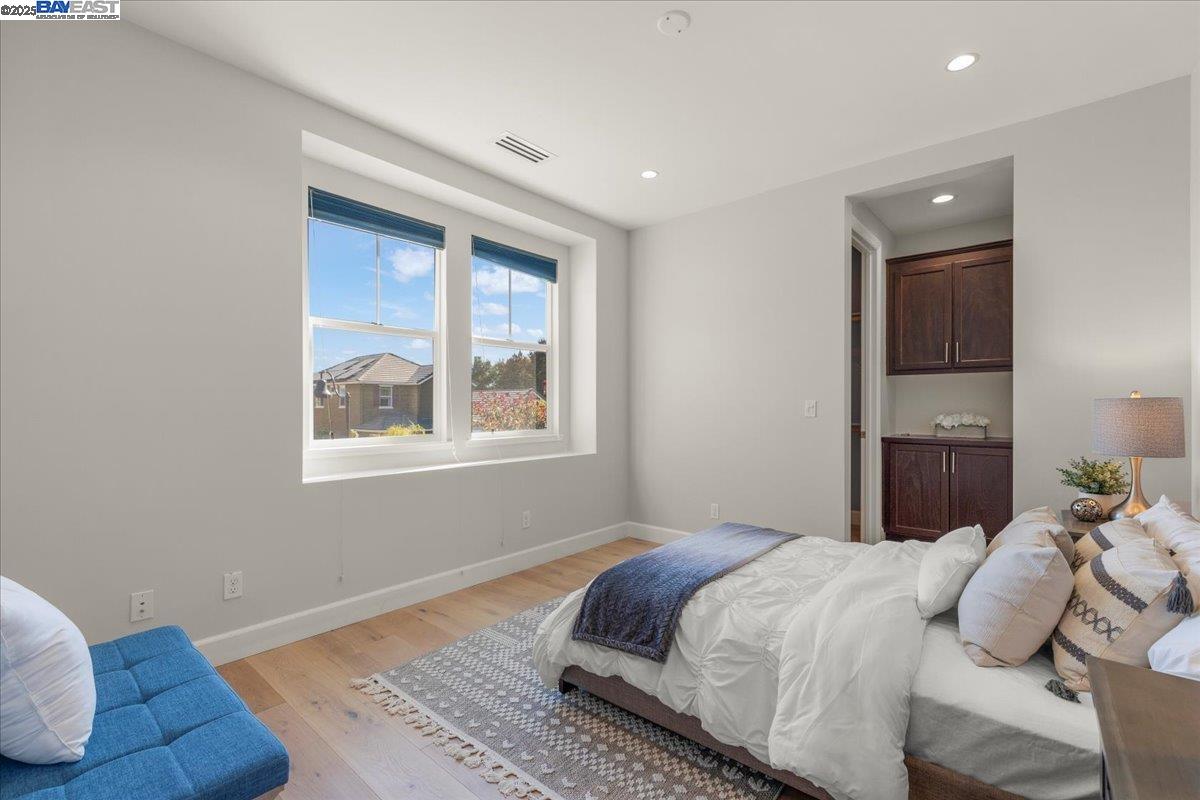 Detail Gallery Image 26 of 44 For 379 Felipe Cmn, Fremont,  CA 94539 - 5 Beds | 4/1 Baths
