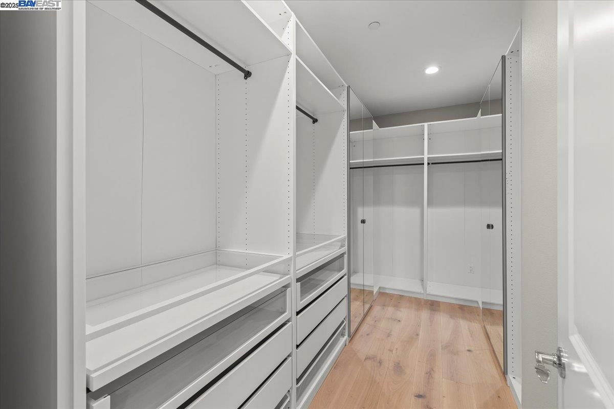 Detail Gallery Image 31 of 44 For 379 Felipe Cmn, Fremont,  CA 94539 - 5 Beds | 4/1 Baths