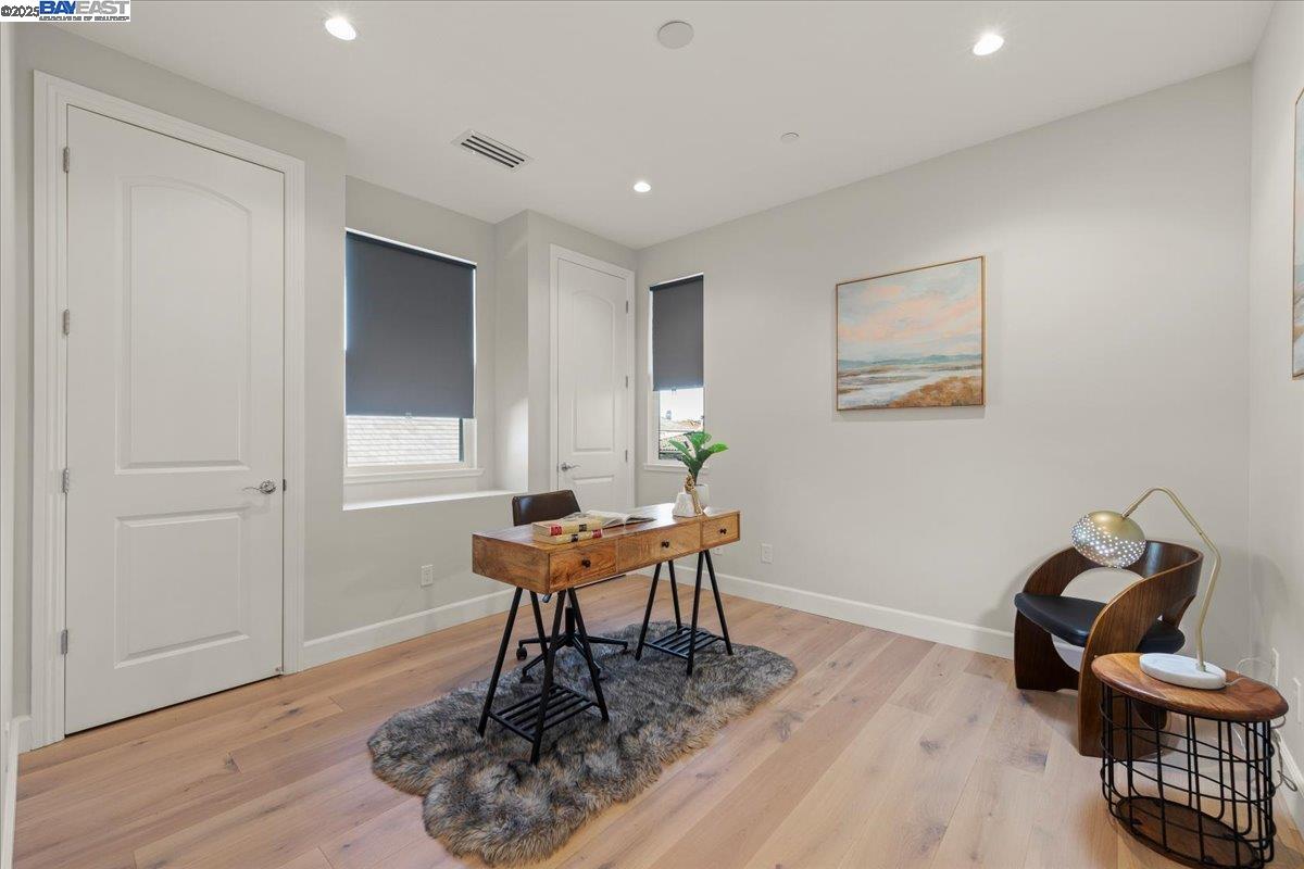 Detail Gallery Image 36 of 44 For 379 Felipe Cmn, Fremont,  CA 94539 - 5 Beds | 4/1 Baths