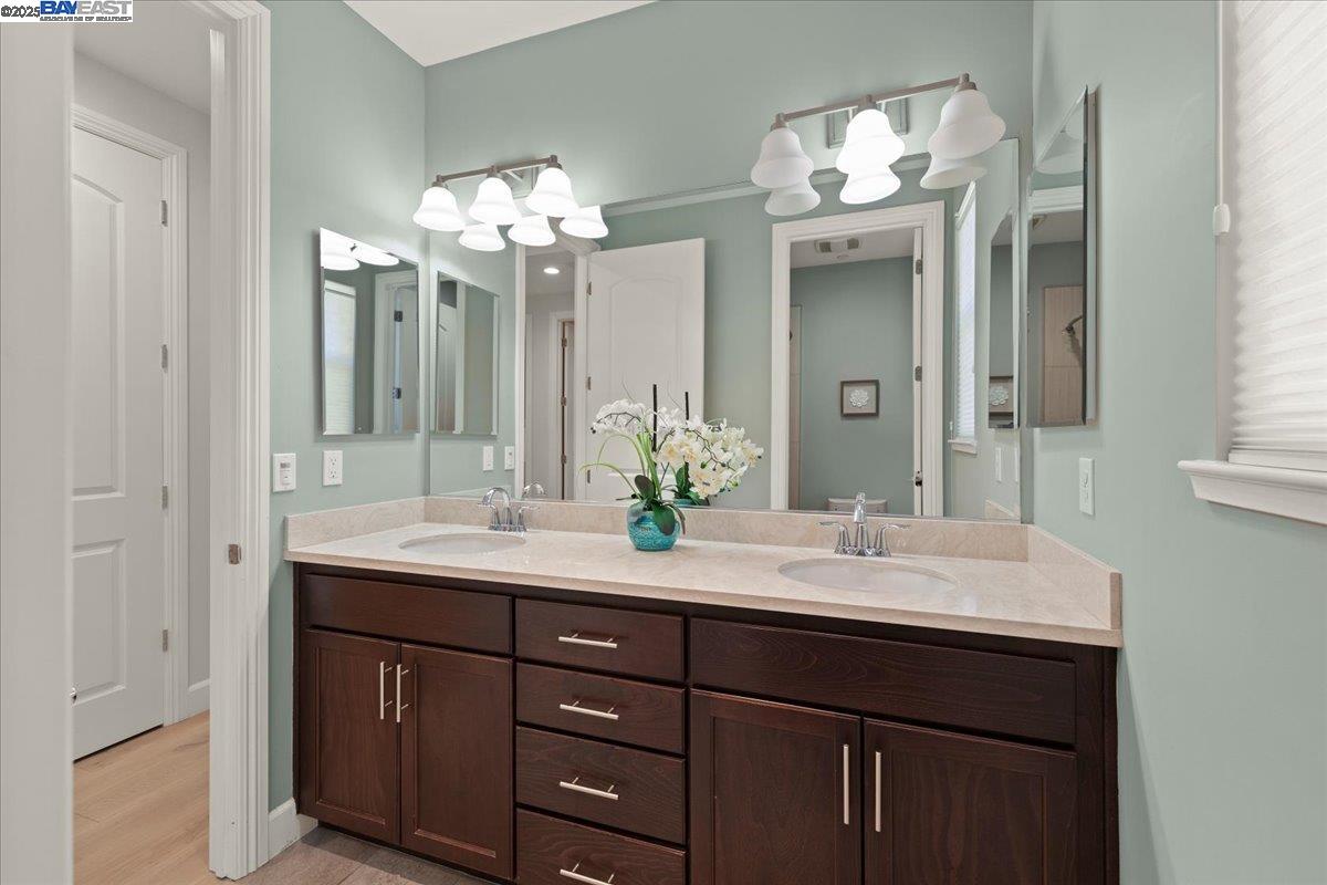 Detail Gallery Image 38 of 44 For 379 Felipe Cmn, Fremont,  CA 94539 - 5 Beds | 4/1 Baths