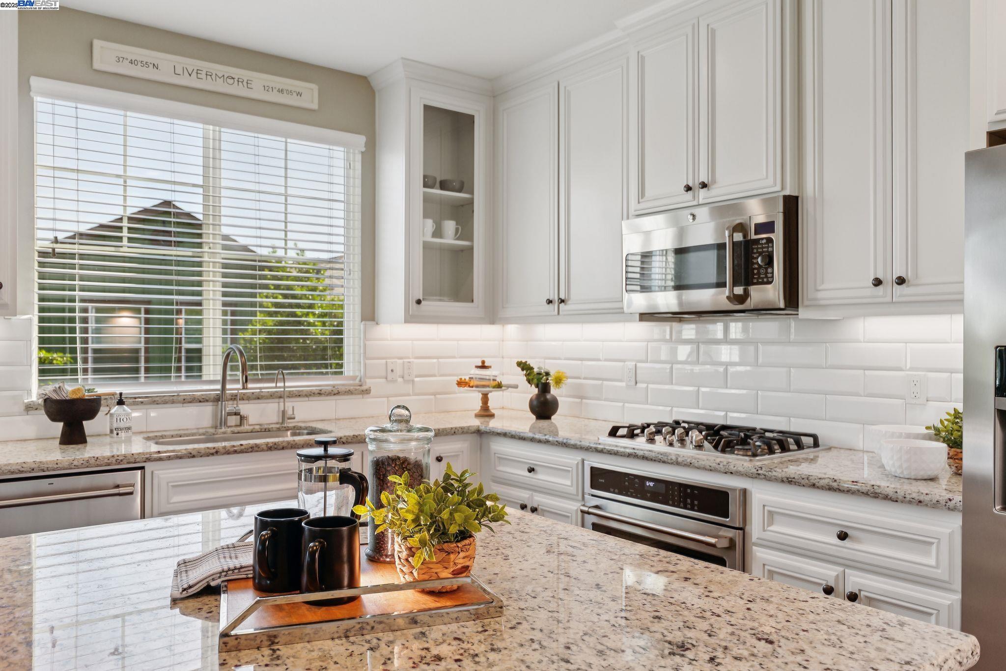Photo #9: 41107904 Listing: Photo #9