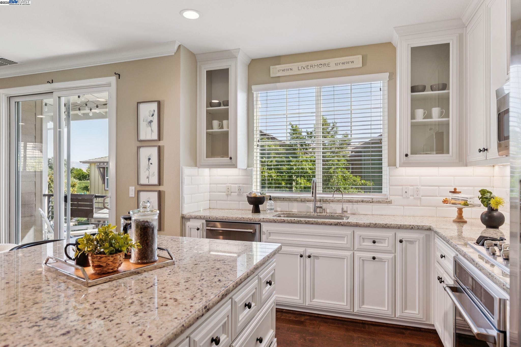 Photo #10: 41107904 Listing: Photo #10