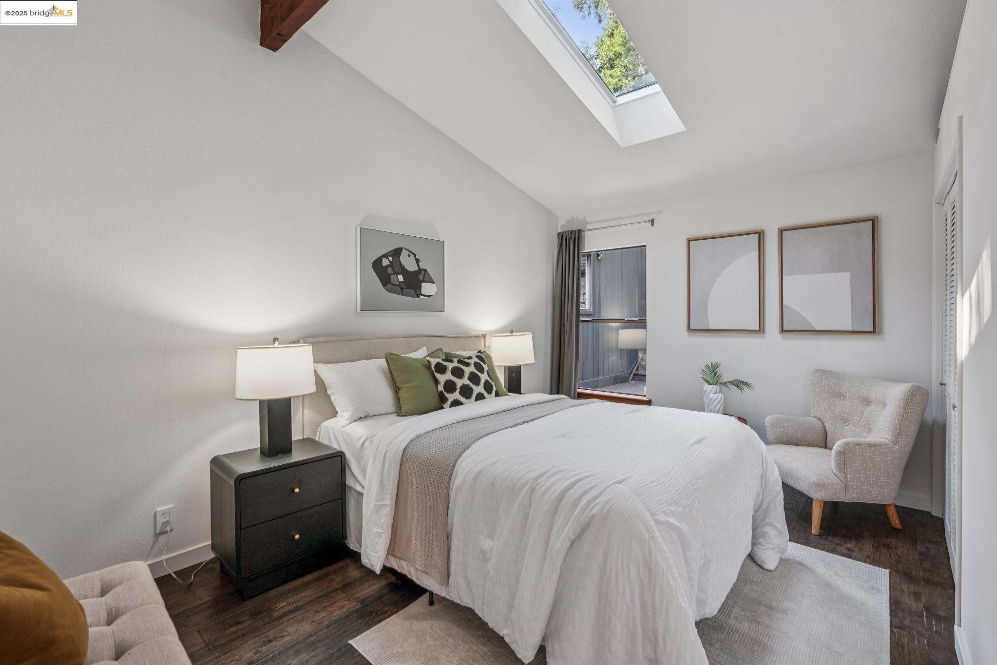 Detail Gallery Image 23 of 39 For 4844 Trinidad Ave, Oakland,  CA 94602 - 4 Beds | 2 Baths