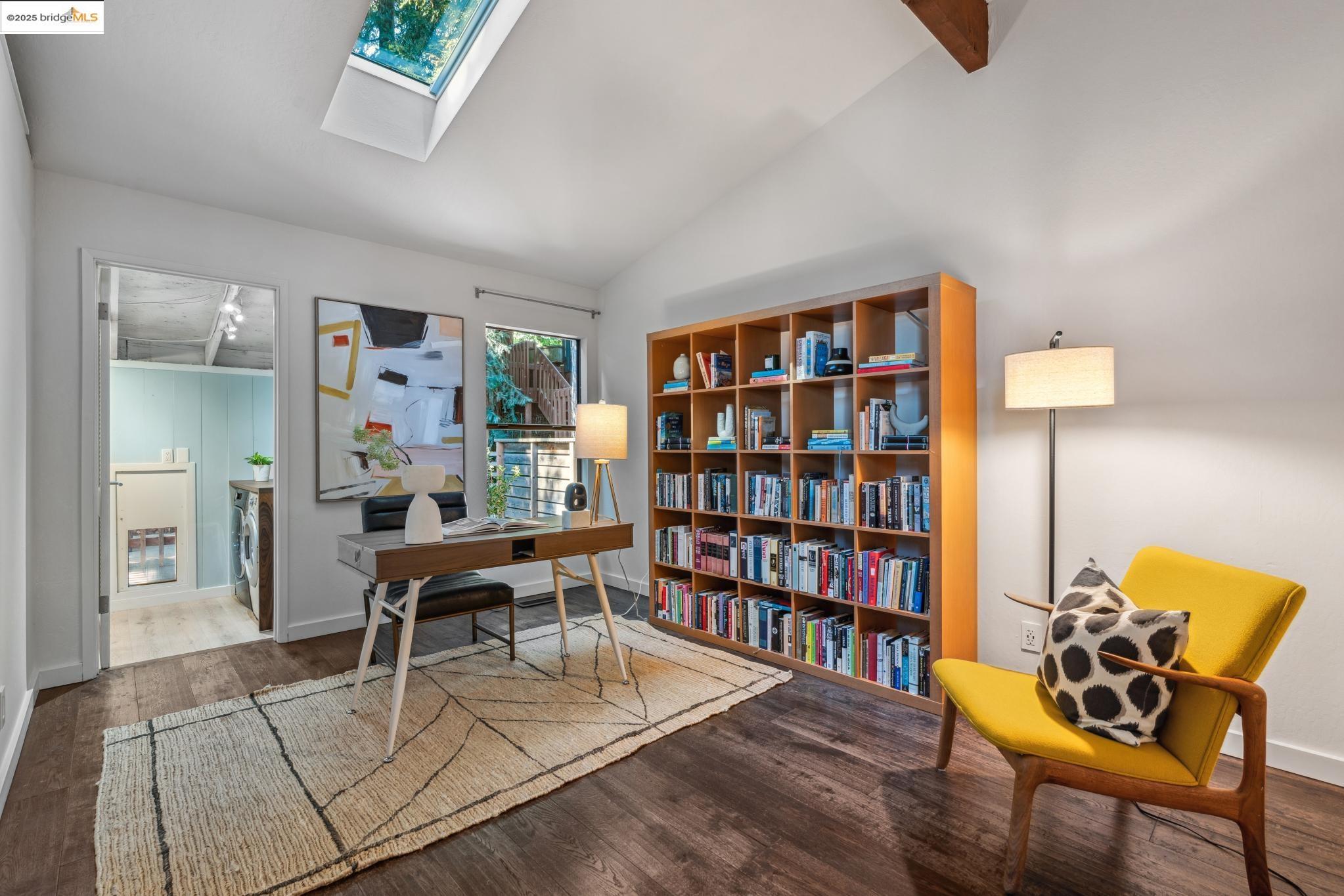 Detail Gallery Image 24 of 39 For 4844 Trinidad Ave, Oakland,  CA 94602 - 4 Beds | 2 Baths