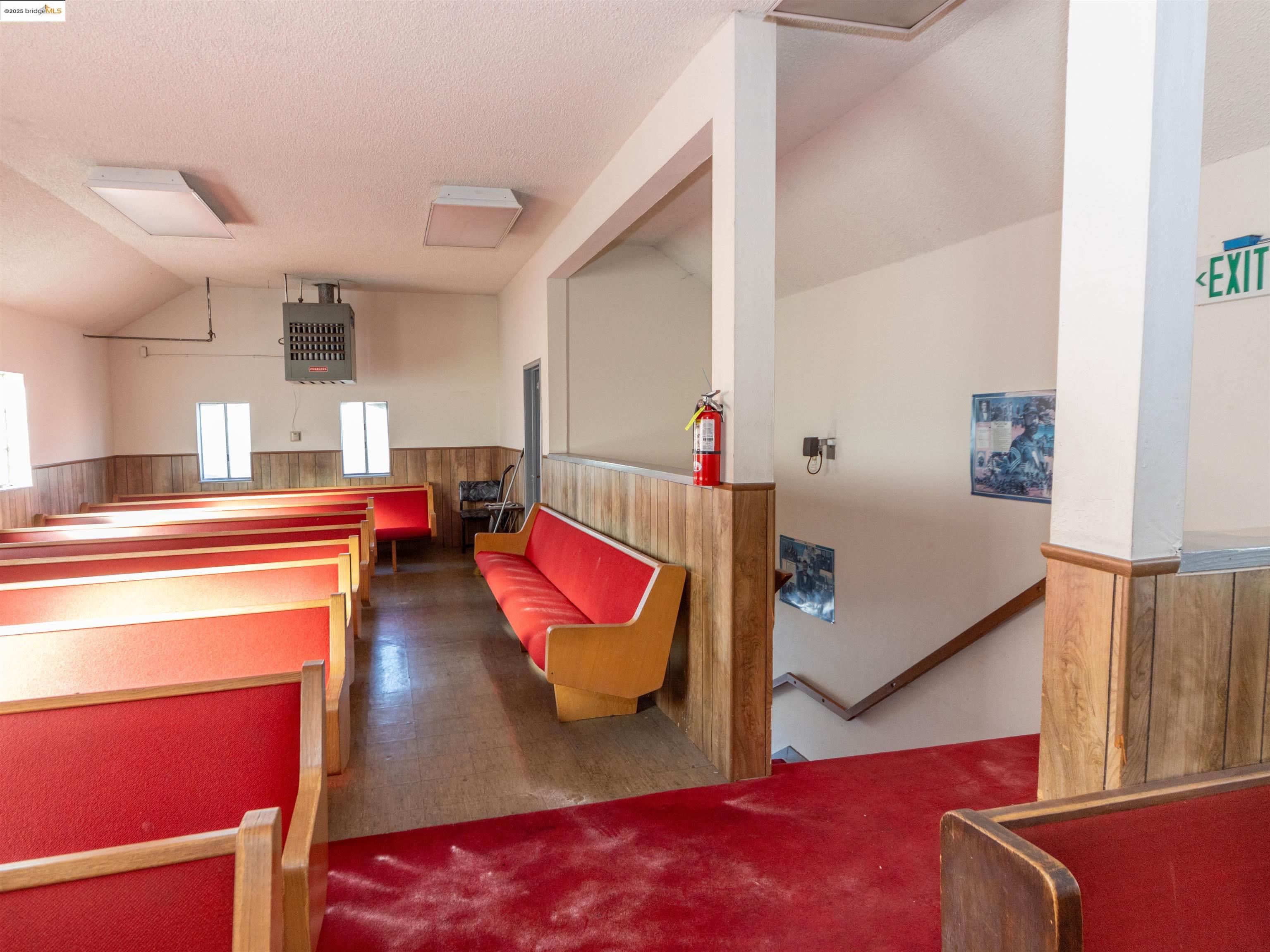 Detail Gallery Image 15 of 23 For 3214 Market St, Oakland,  CA 94608 - – Beds | – Baths
