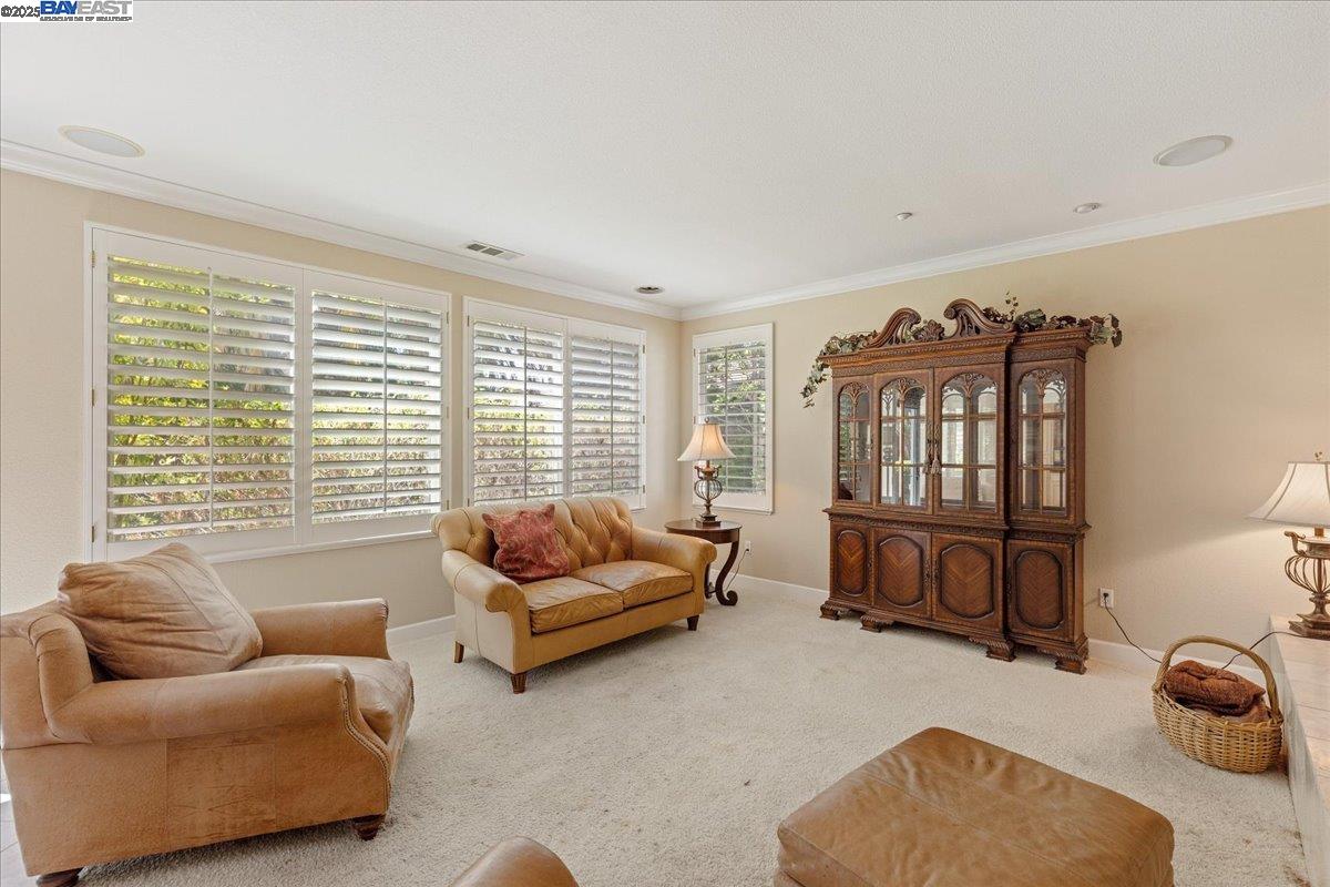 Detail Gallery Image 18 of 53 For 2597 Ancona Cir, Livermore,  CA 94550 - 6 Beds | 4/1 Baths