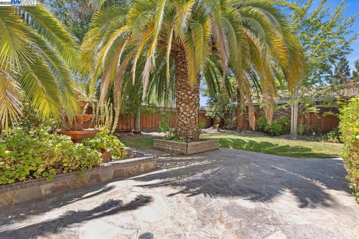 Detail Gallery Image 48 of 53 For 2597 Ancona Cir, Livermore,  CA 94550 - 6 Beds | 4/1 Baths