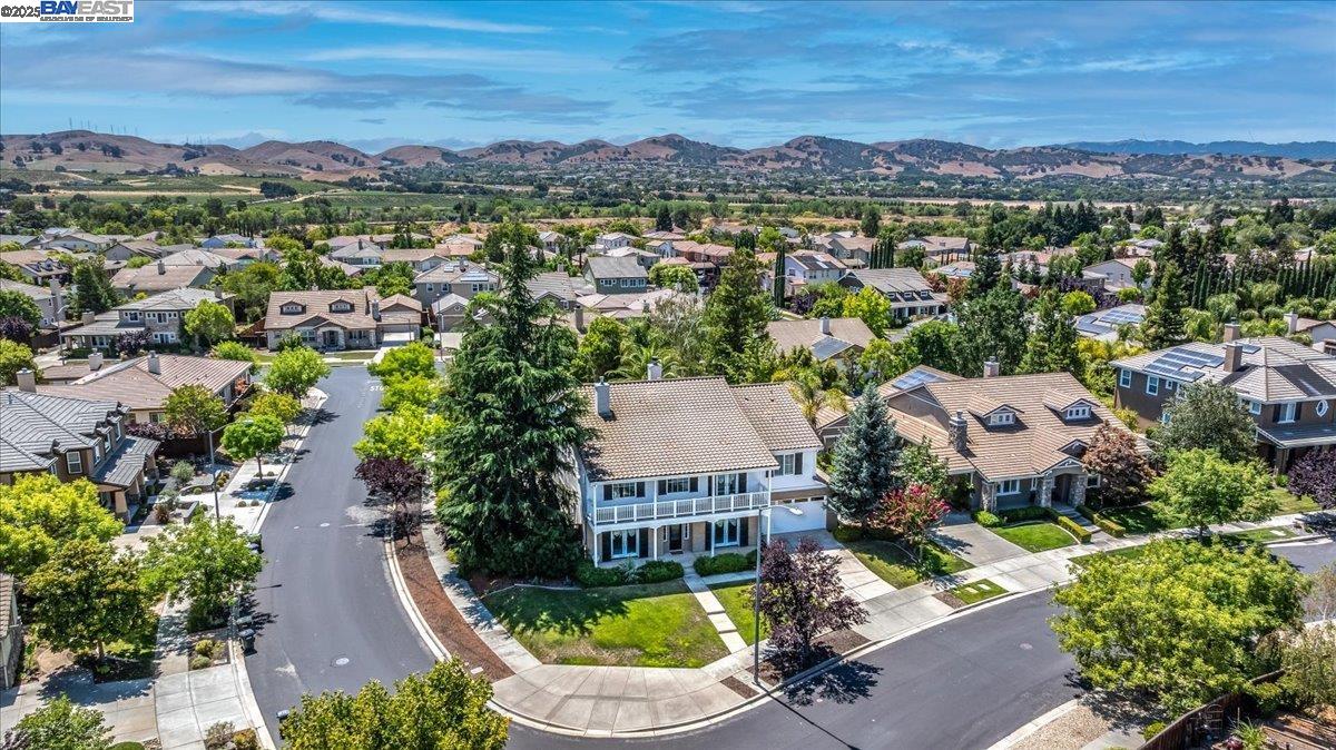 Detail Gallery Image 49 of 53 For 2597 Ancona Cir, Livermore,  CA 94550 - 6 Beds | 4/1 Baths