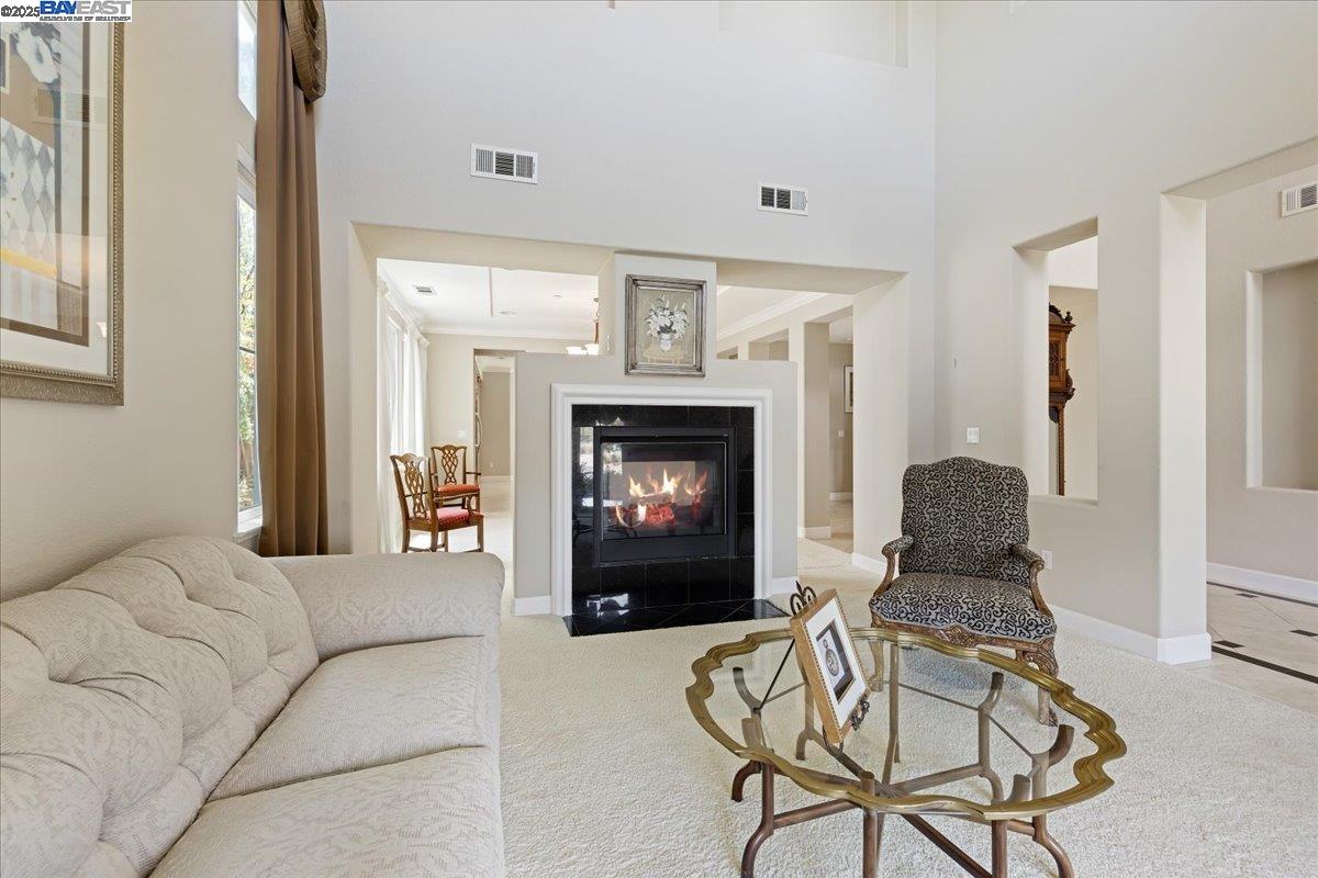 Detail Gallery Image 7 of 53 For 2597 Ancona Cir, Livermore,  CA 94550 - 6 Beds | 4/1 Baths