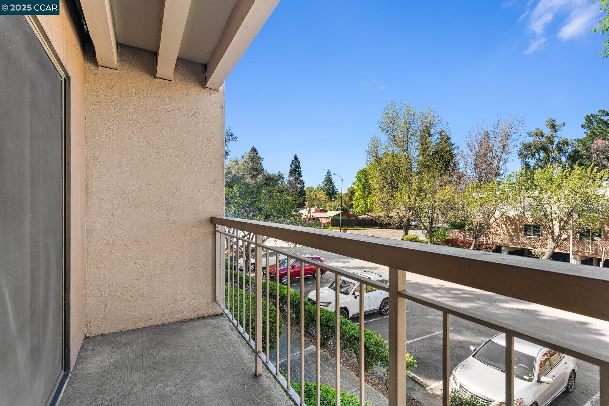 Photo #12: 41107914 Listing: Photo #12
