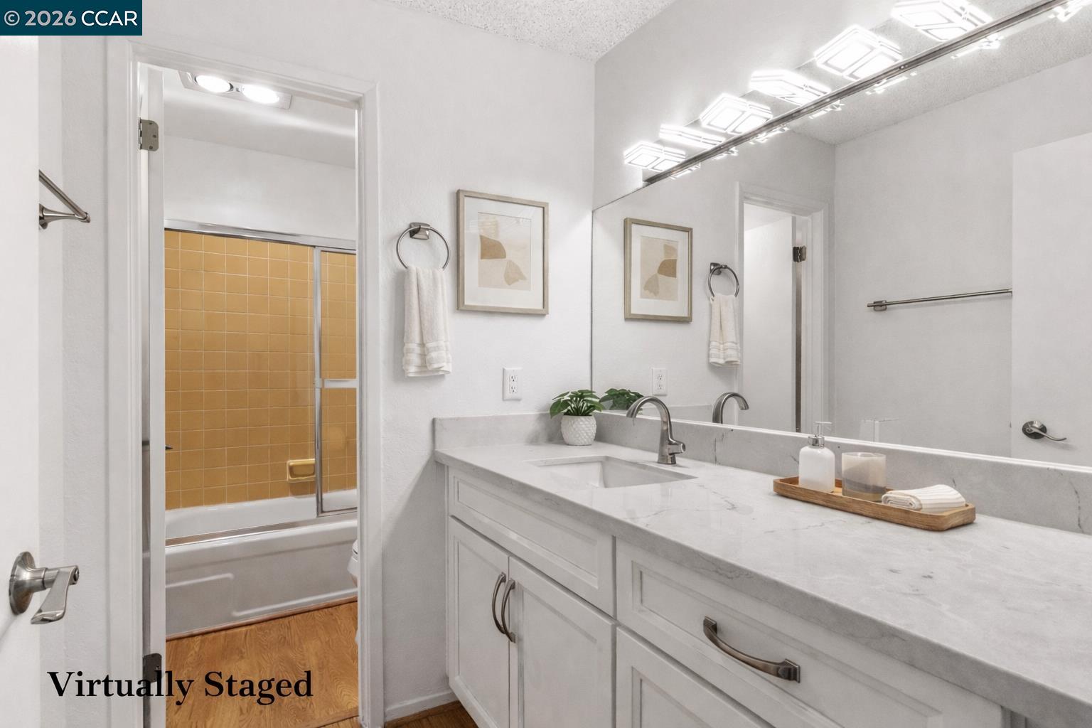 Photo #6: 41107914 Listing: Photo #6