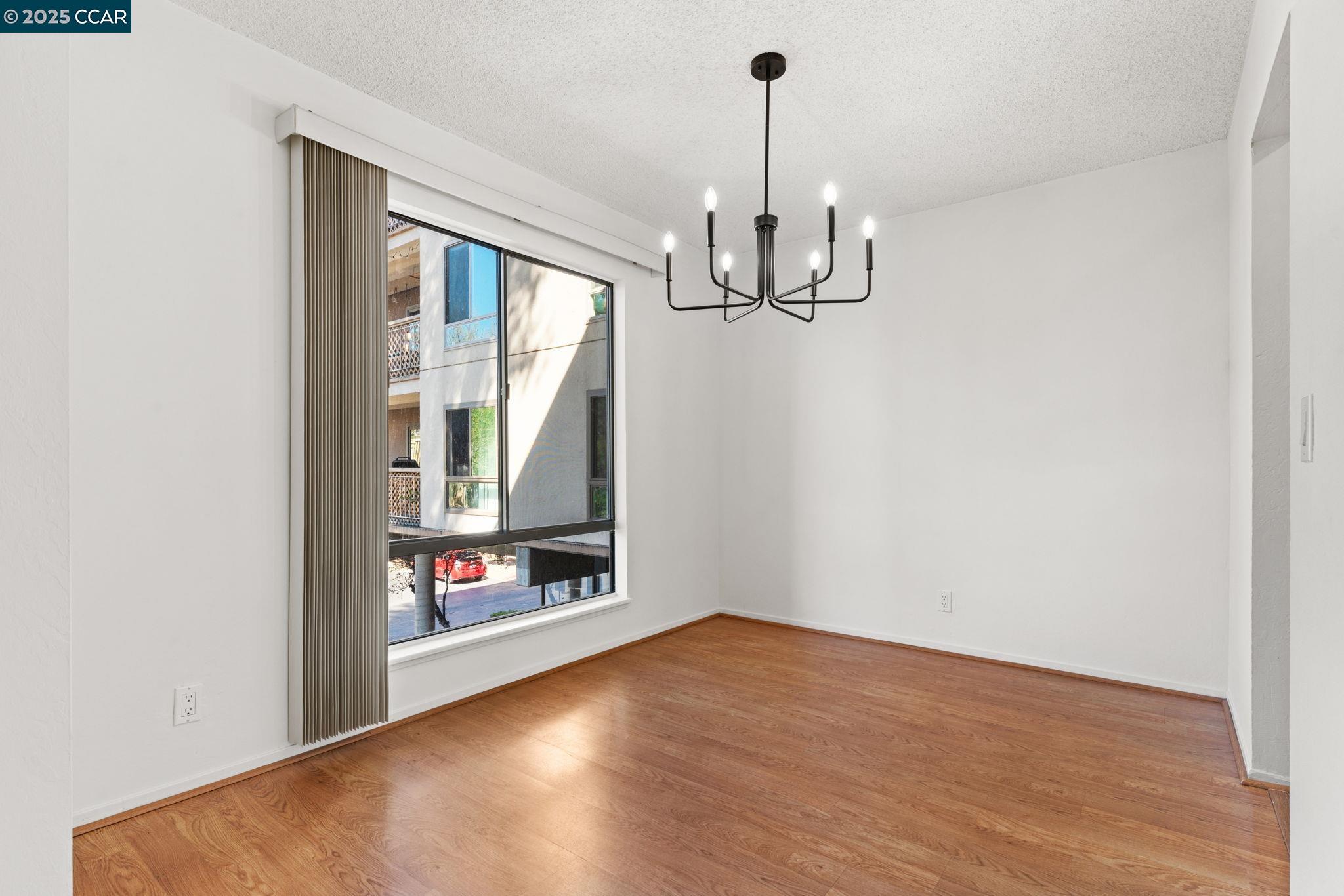 Photo #6: 41107914 Listing 