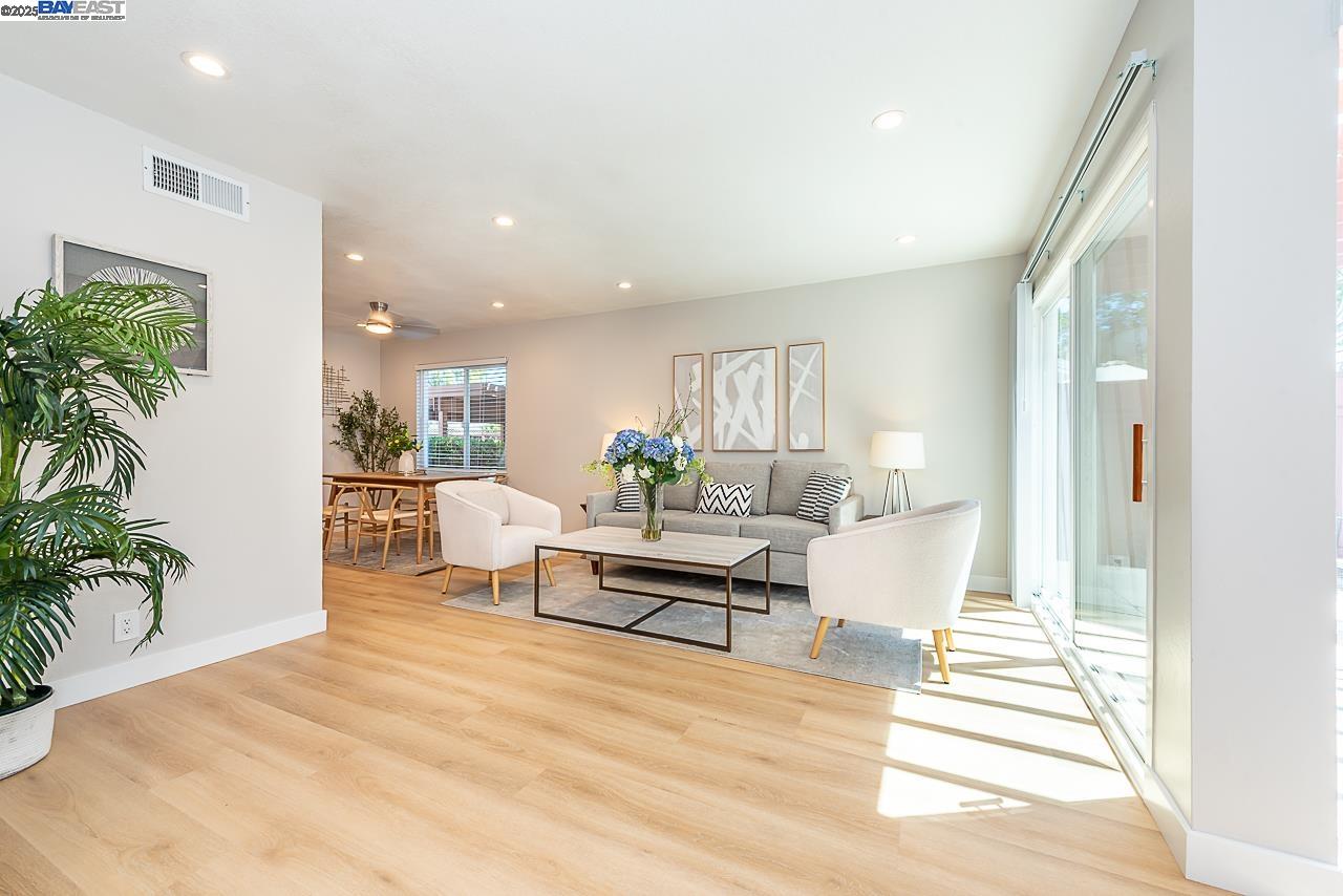 Photo #6: 41107916 Listing 