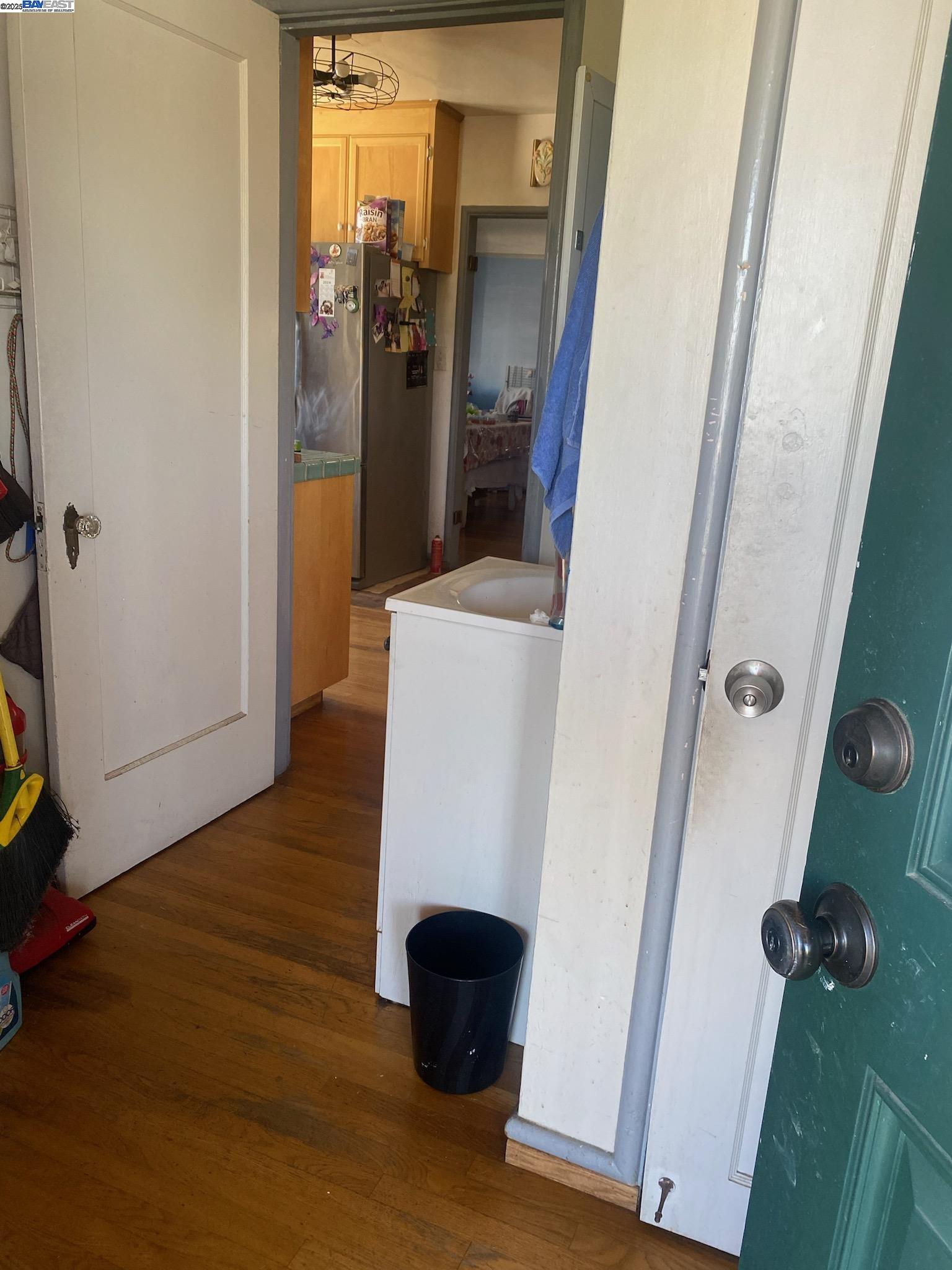 Detail Gallery Image 13 of 28 For 22234 Prospect St, Hayward,  CA 94541 - – Beds | – Baths