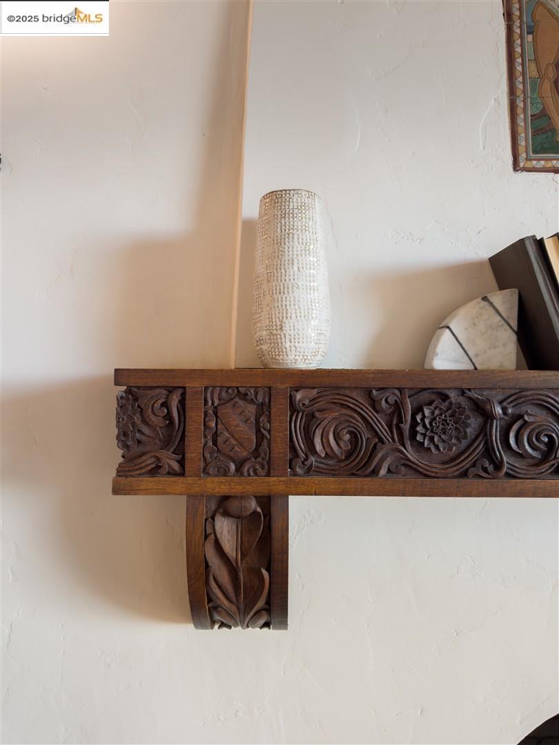 Detail Gallery Image 11 of 51 For 901 Grizzly Peak Blvd, Berkeley,  CA 94708 - 6 Beds | 4 Baths