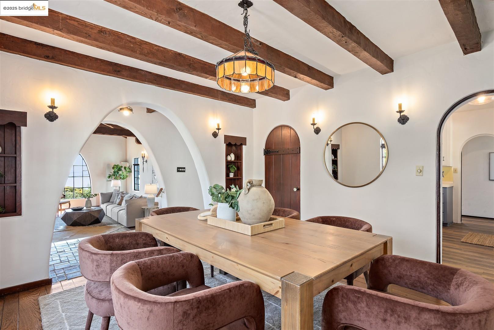 Detail Gallery Image 16 of 51 For 901 Grizzly Peak Blvd, Berkeley,  CA 94708 - 6 Beds | 4 Baths